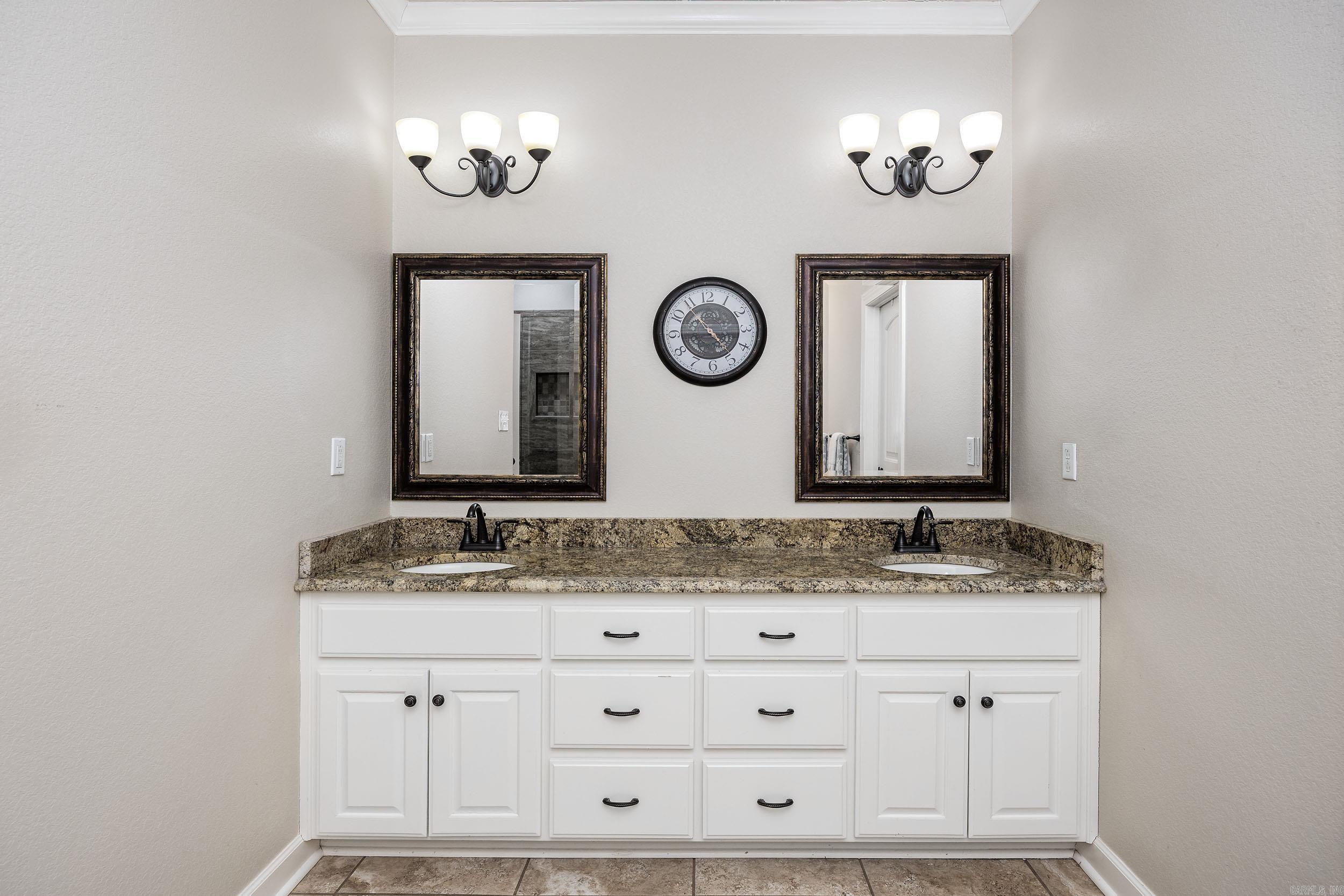 CHENAL VALLEY TOURNAY CIRCLE - Residential