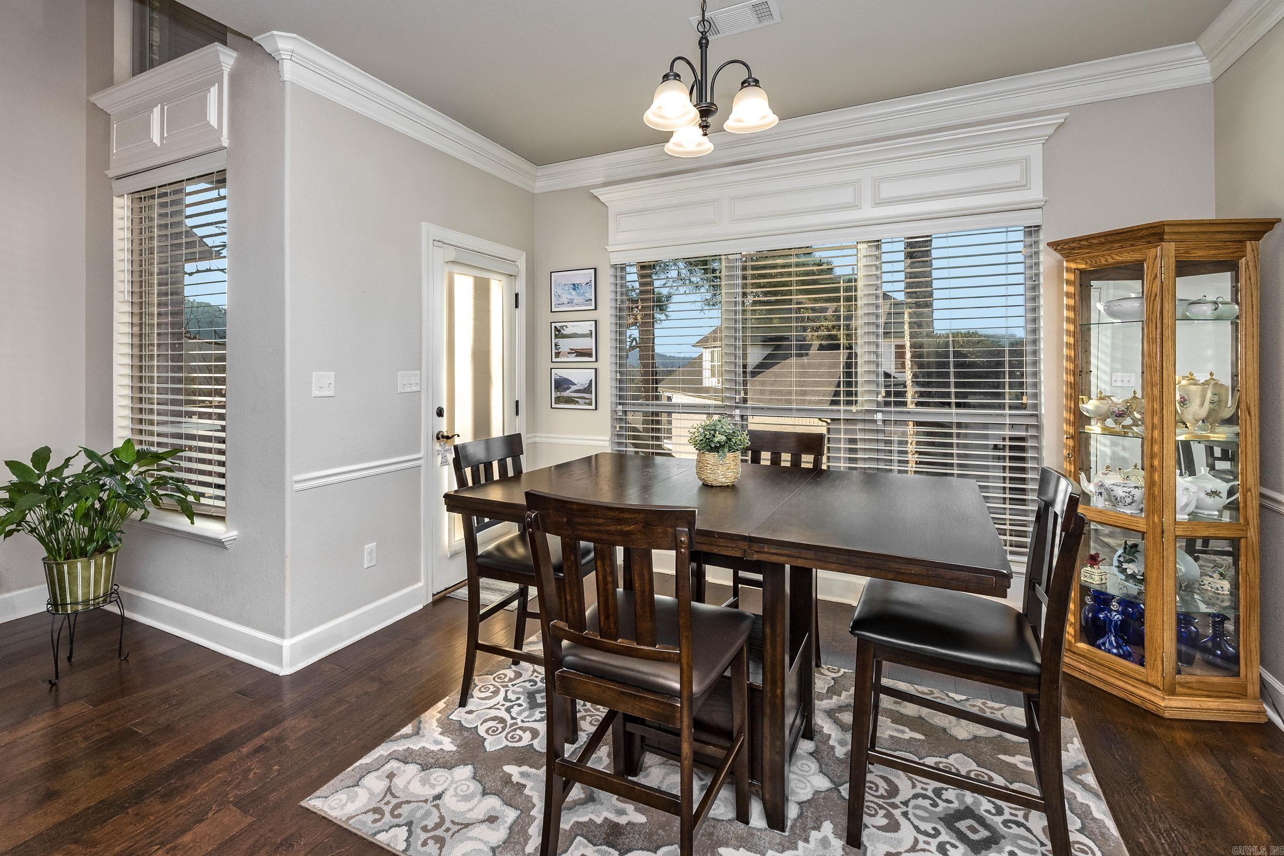 CHENAL VALLEY TOURNAY CIRCLE - Residential