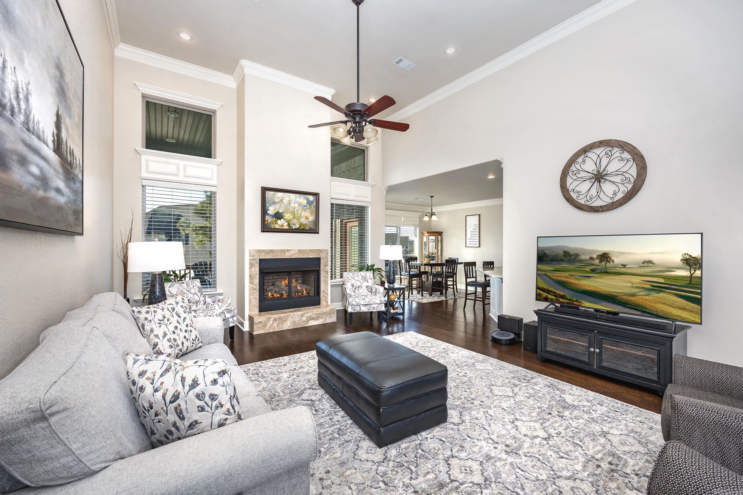 CHENAL VALLEY TOURNAY CIRCLE - Residential