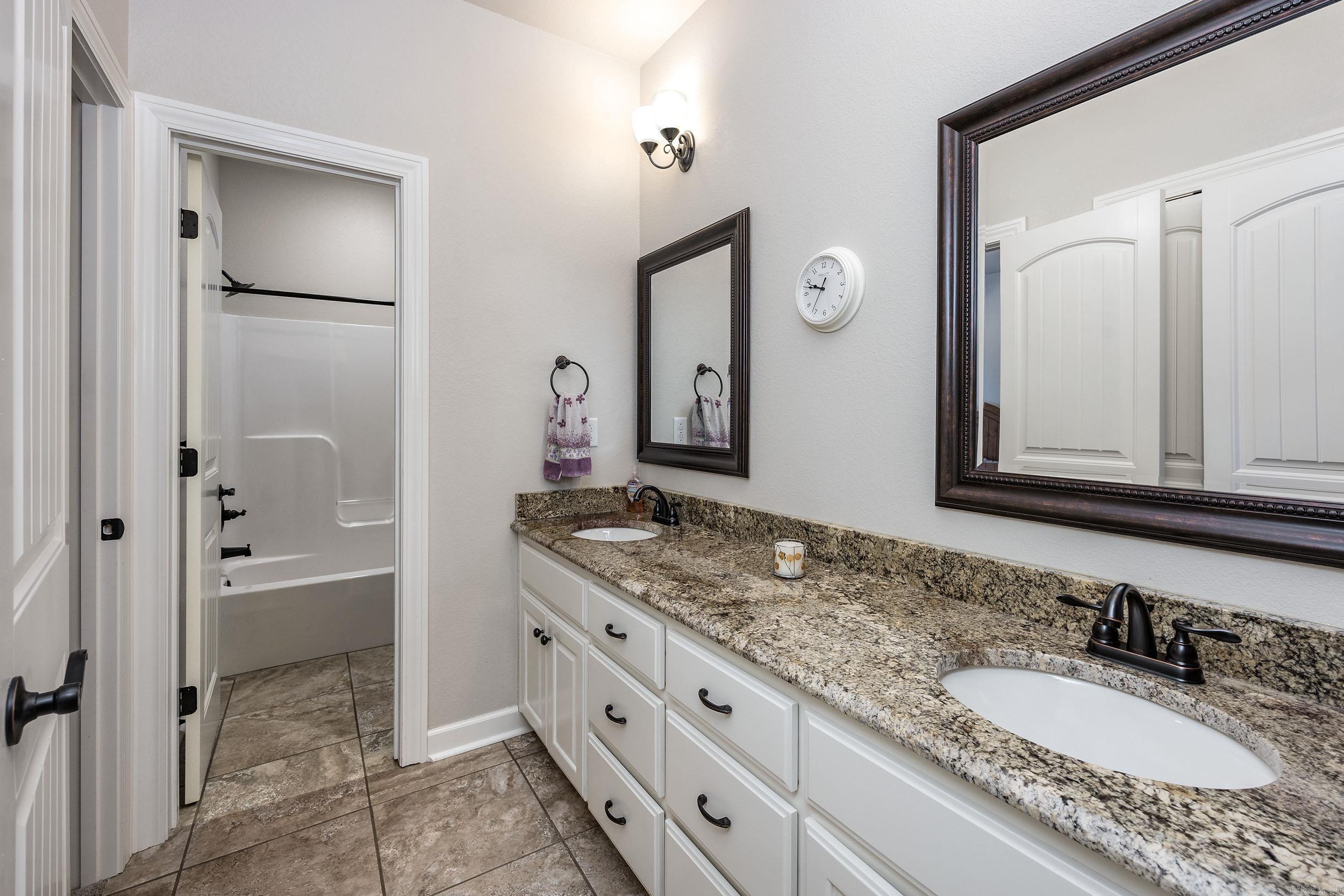 CHENAL VALLEY TOURNAY CIRCLE - Residential