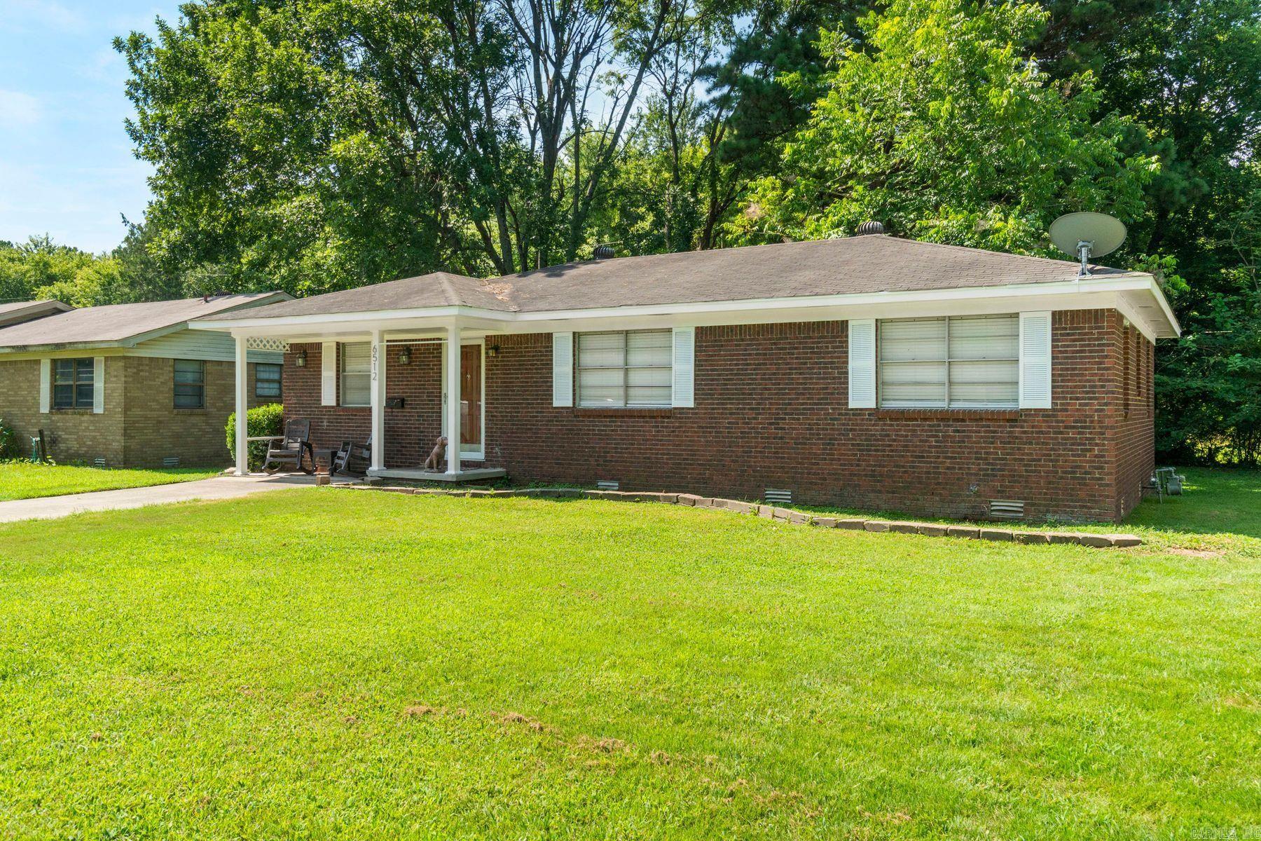 DELTA LAWN - Residential