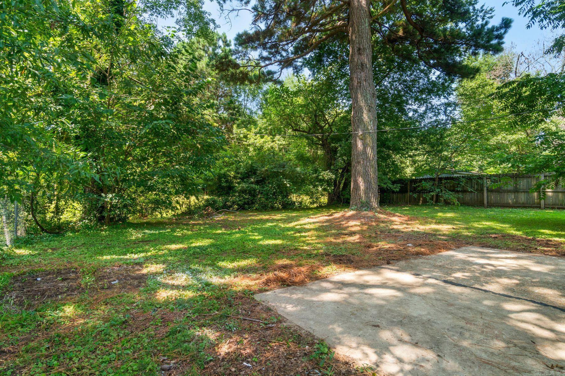 DELTA LAWN - Residential