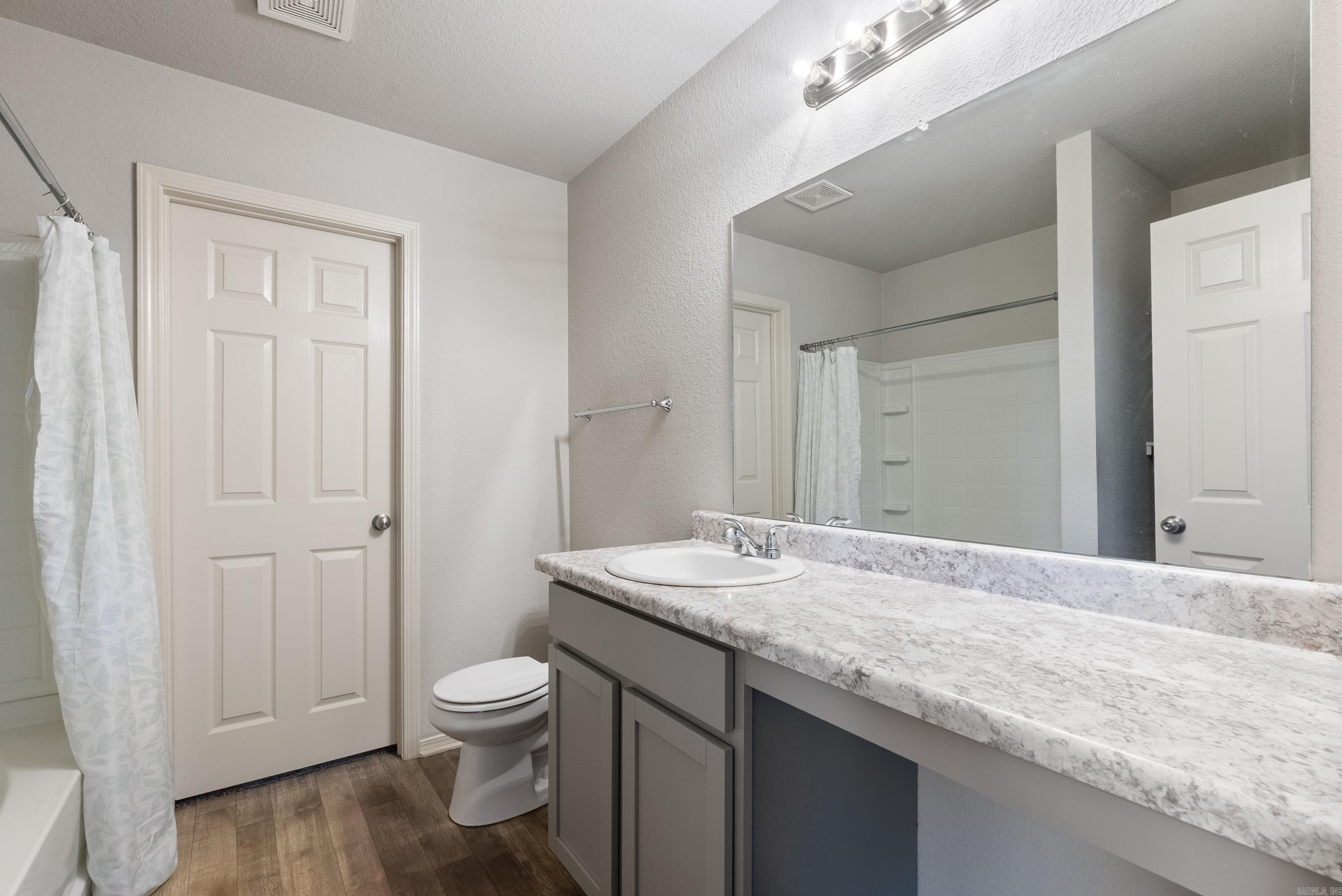 MEADOWS EDGE - Residential