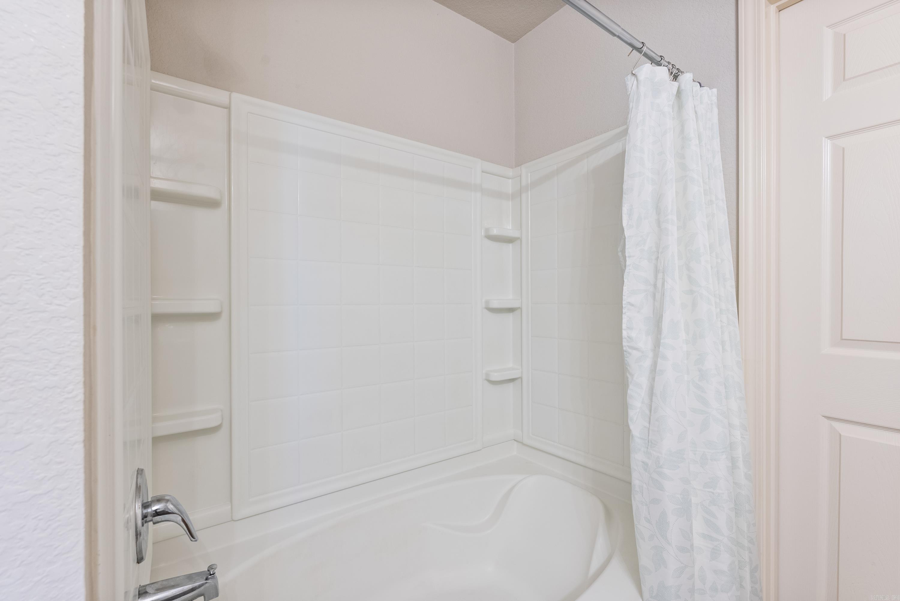 MEADOWS EDGE - Residential