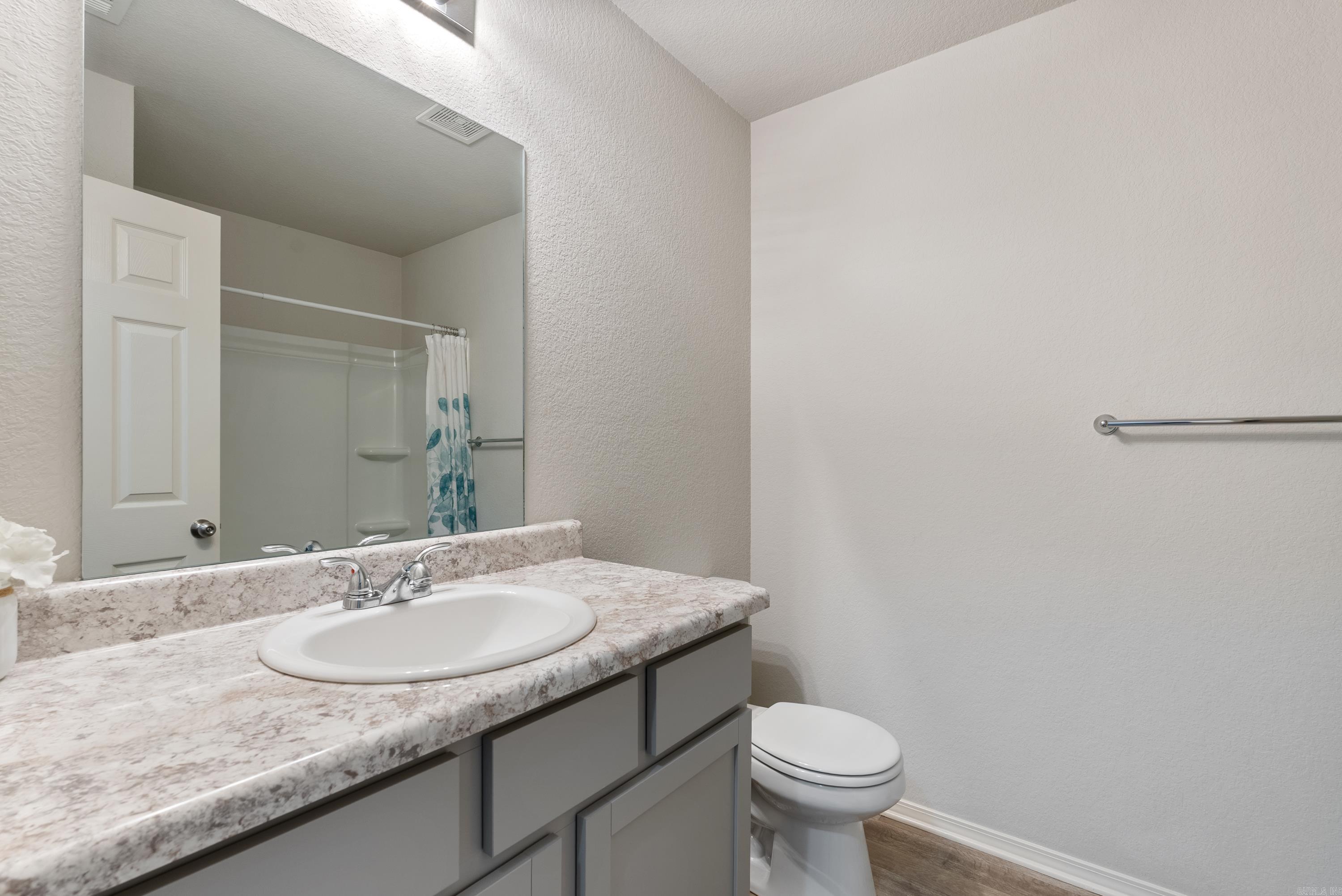 MEADOWS EDGE - Residential