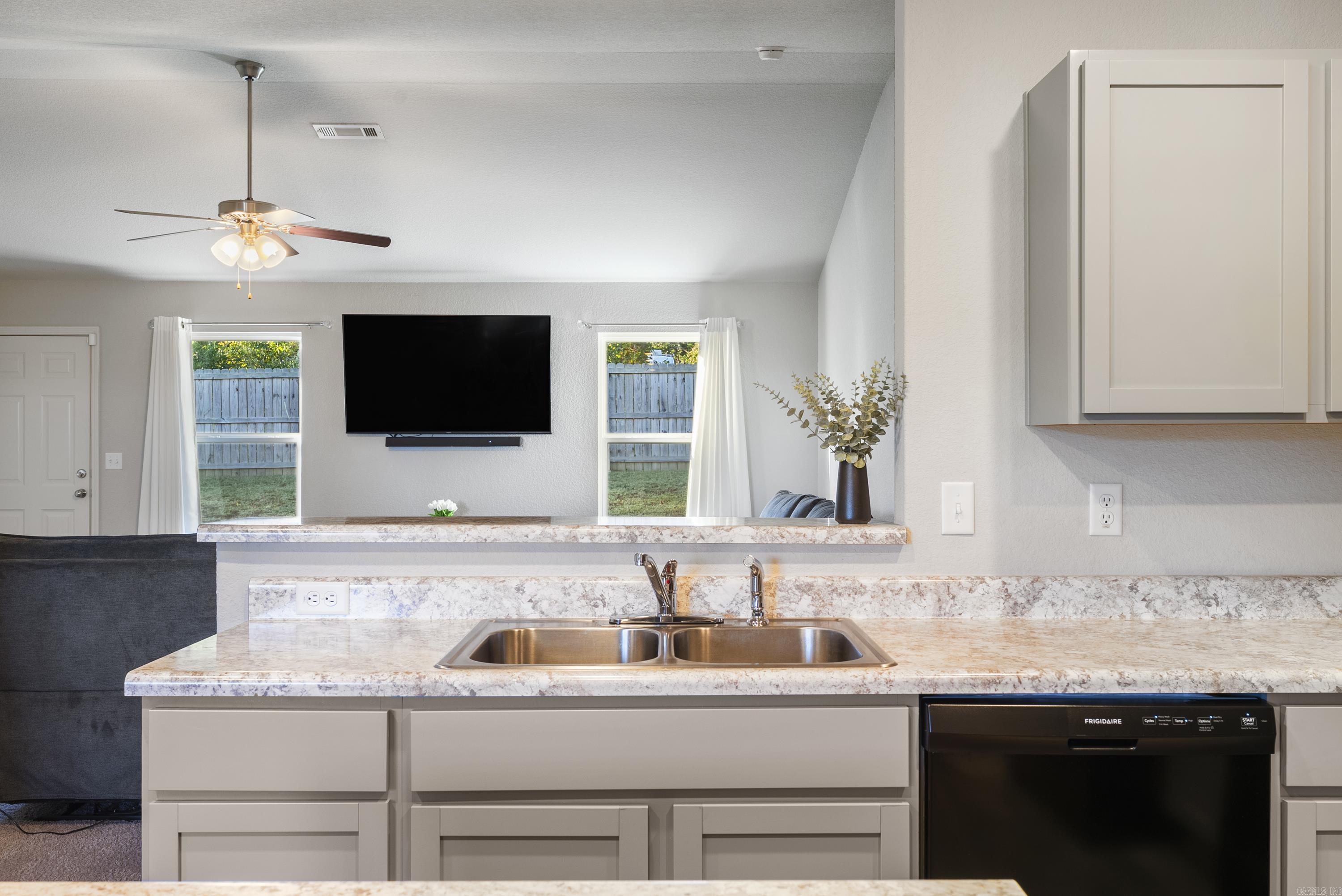 MEADOWS EDGE - Residential