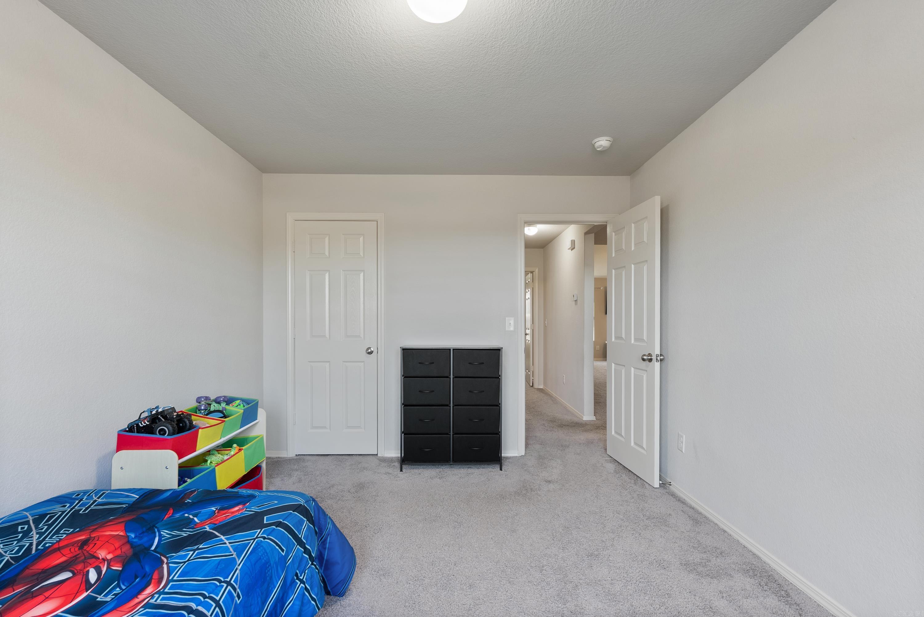 MEADOWS EDGE - Residential