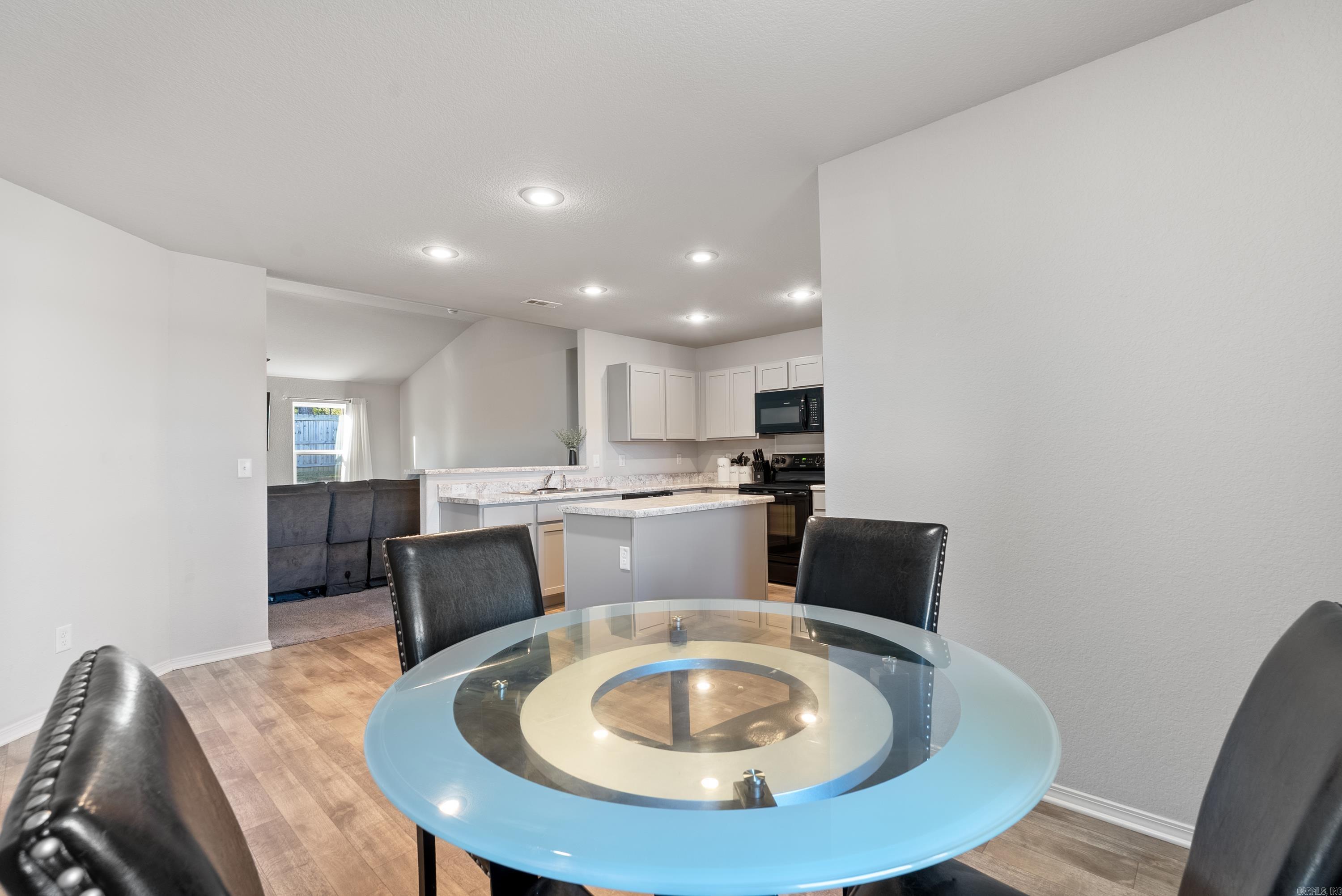 MEADOWS EDGE - Residential