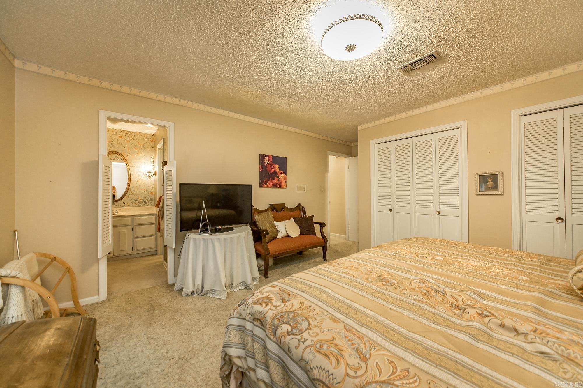 WOODWARD - Residential