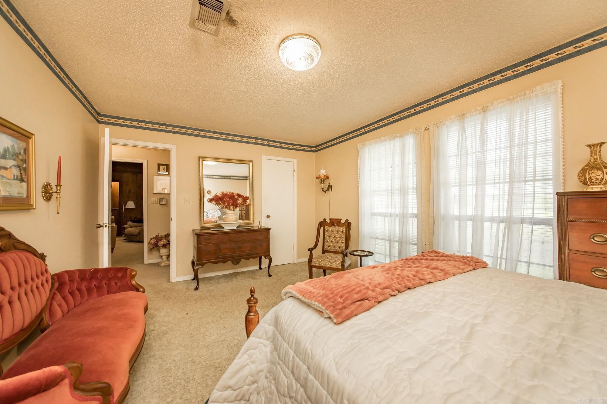 WOODWARD - Residential