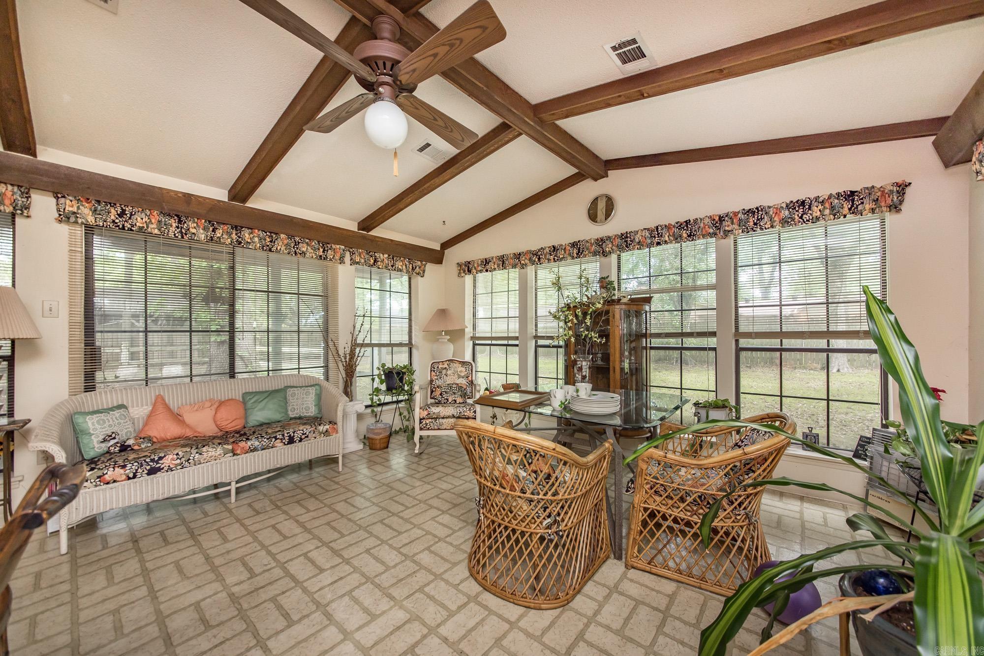 WOODWARD - Residential