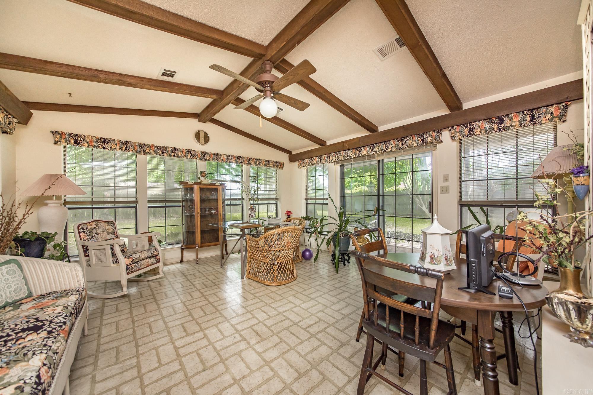 WOODWARD - Residential