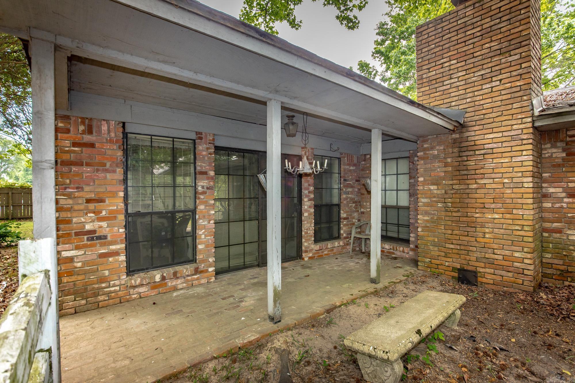 WOODWARD - Residential