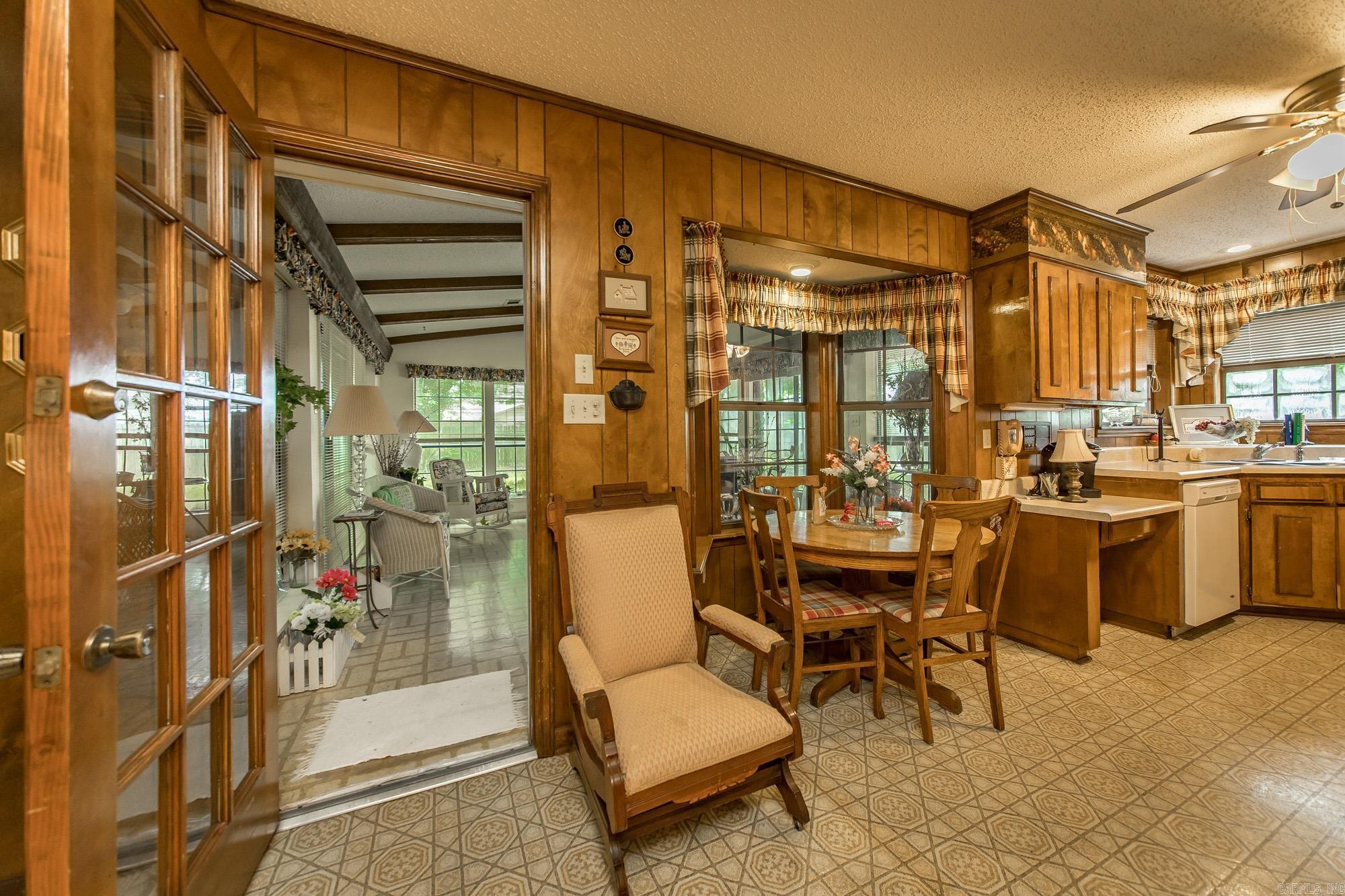 WOODWARD - Residential