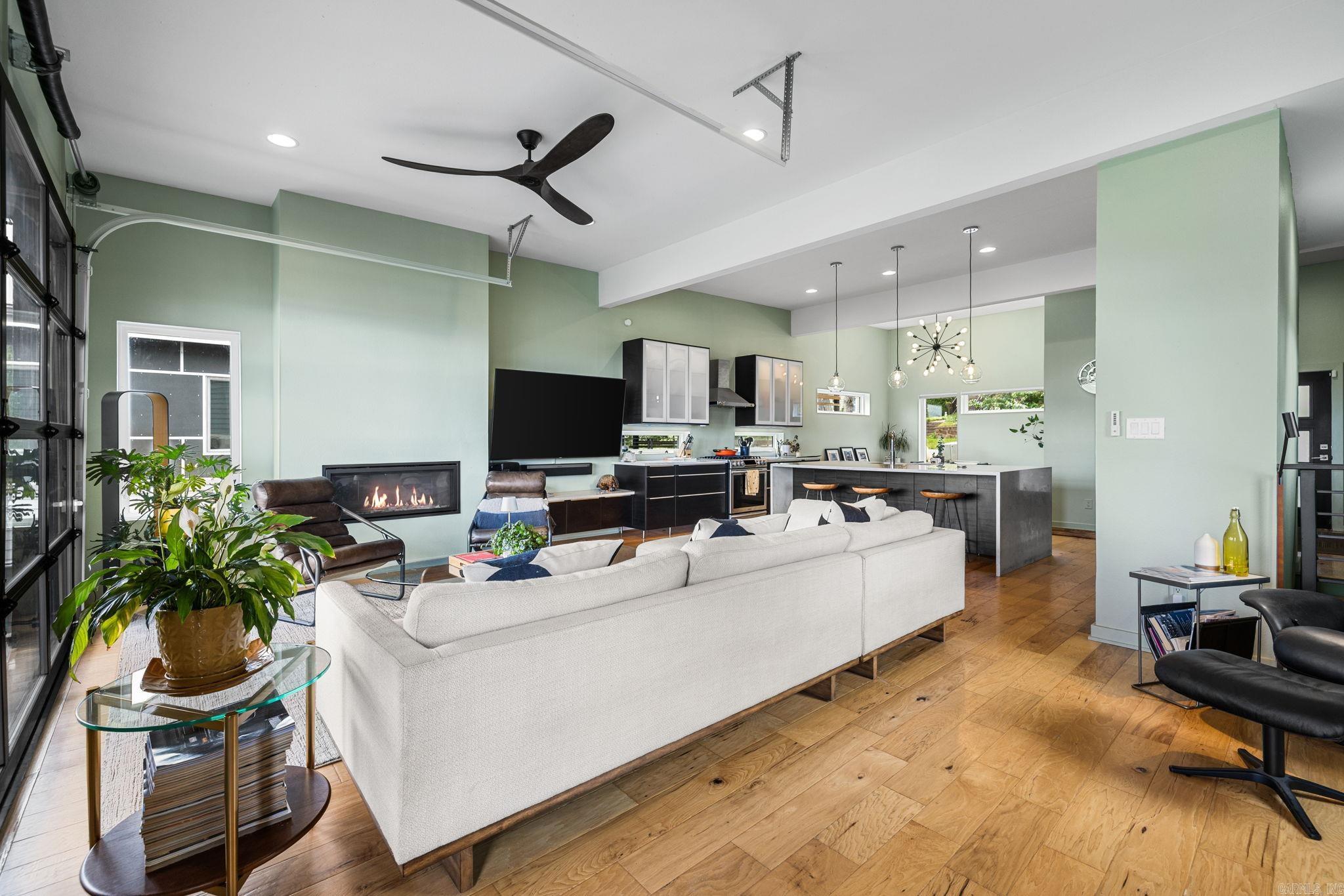 VIRGINIA HGTS - Residential