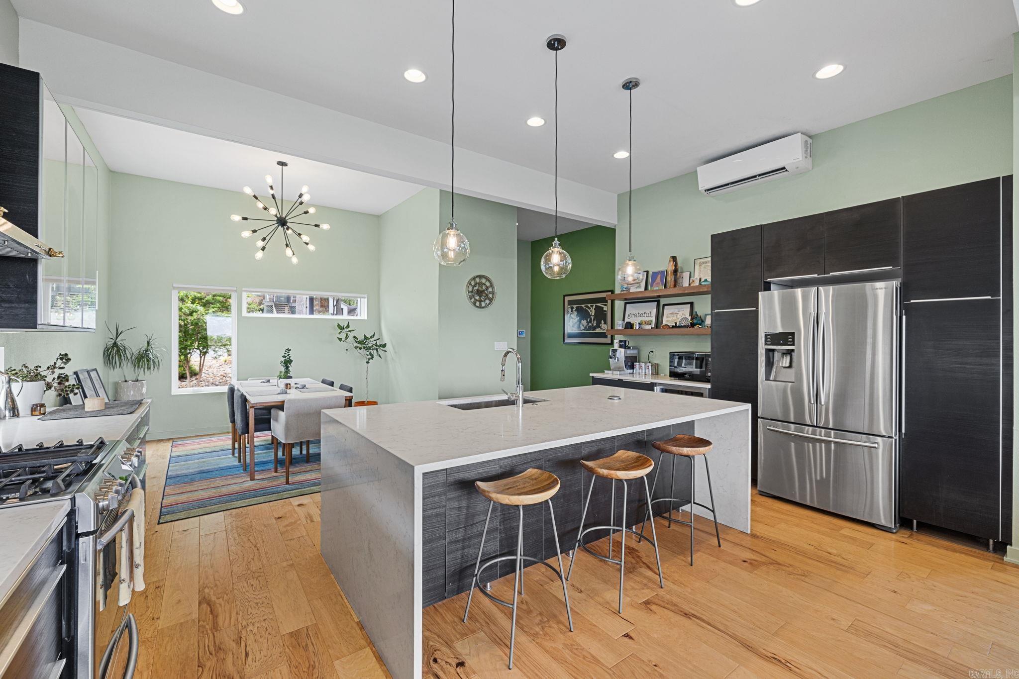 VIRGINIA HGTS - Residential
