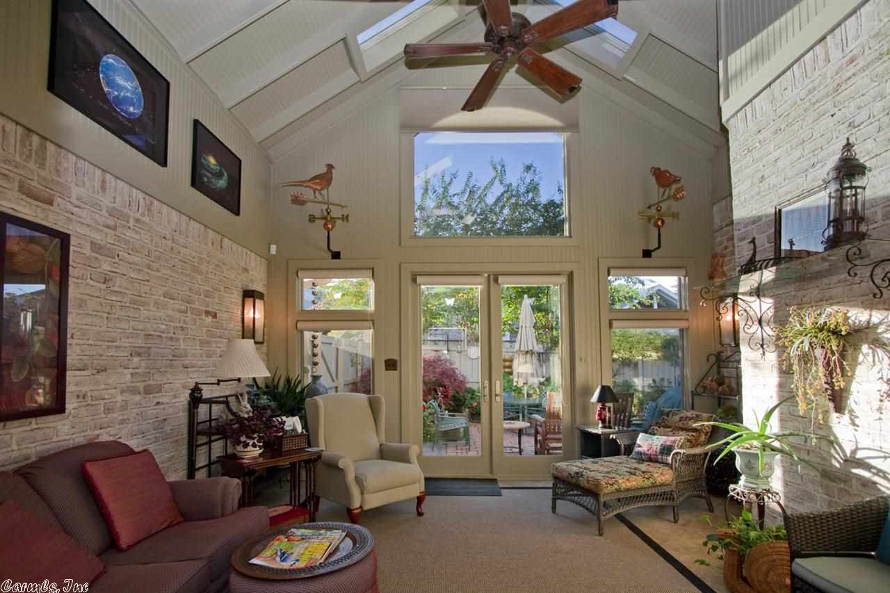 Chevaux - Residential