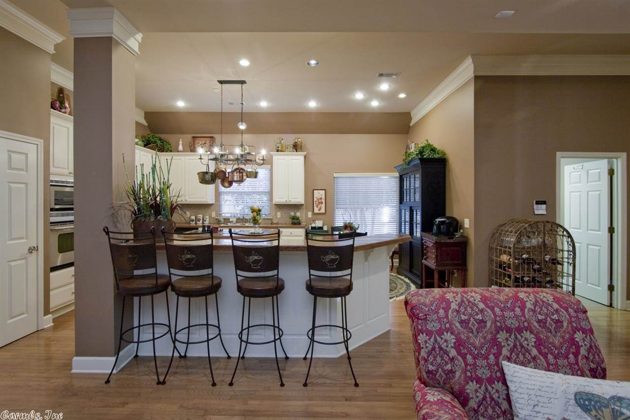 Chevaux - Residential