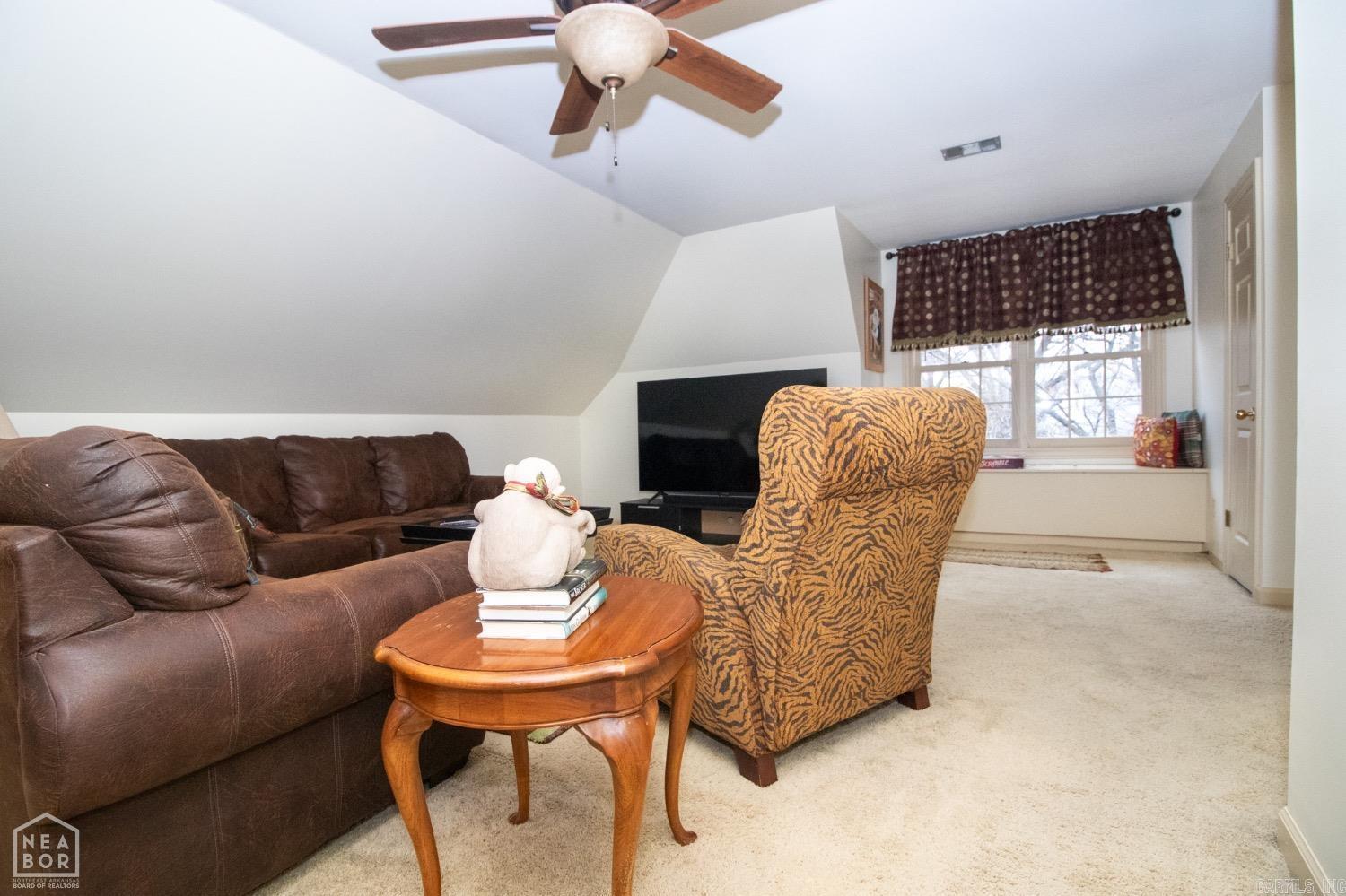 Nixs Lake Estates - Residential