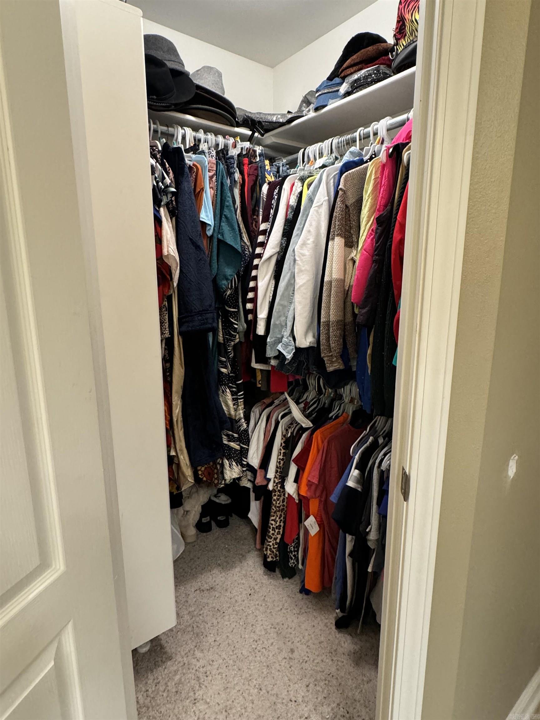 MADISON VILLAGE - Residential