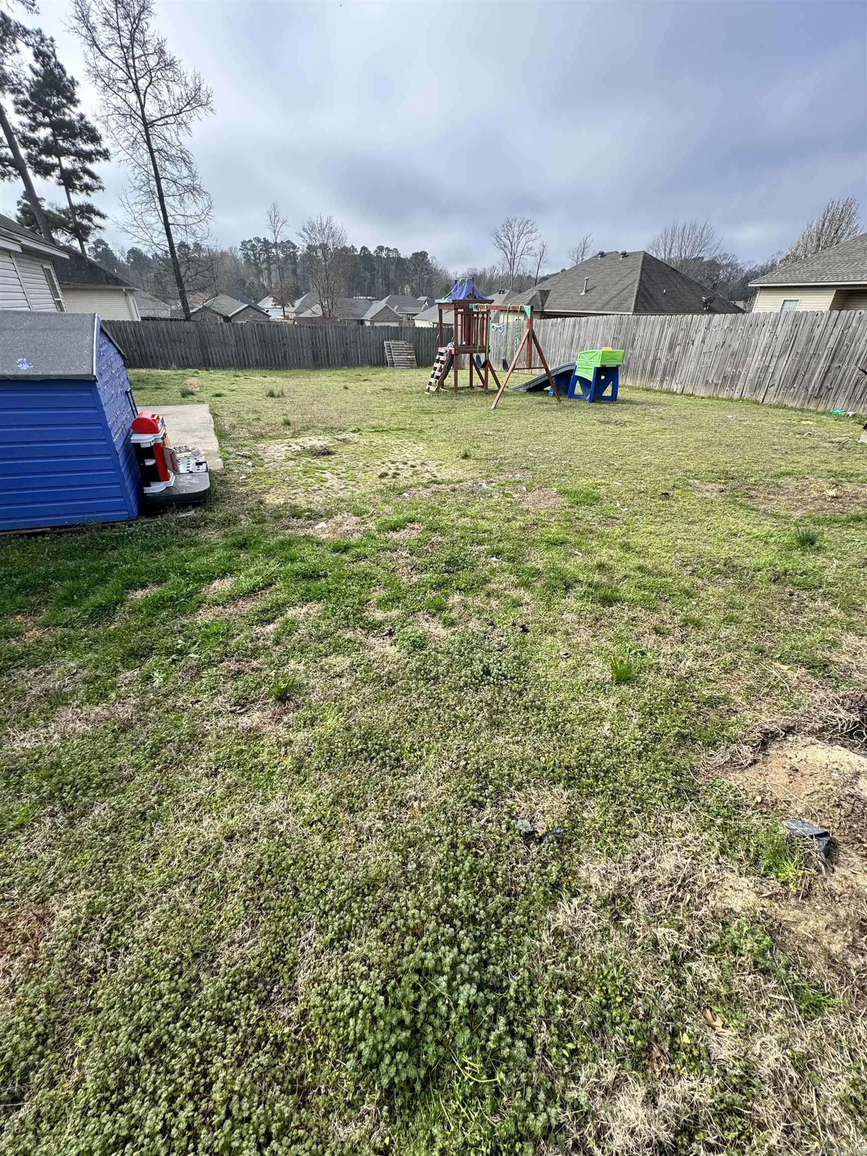 MADISON VILLAGE - Residential