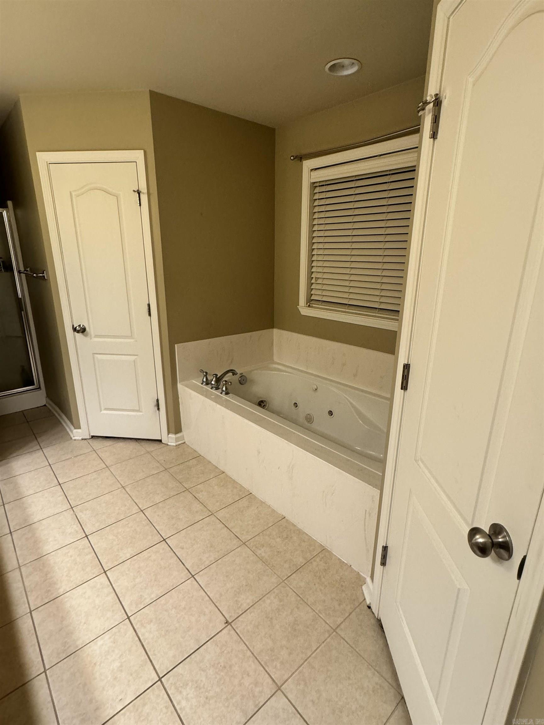 MADISON VILLAGE - Residential