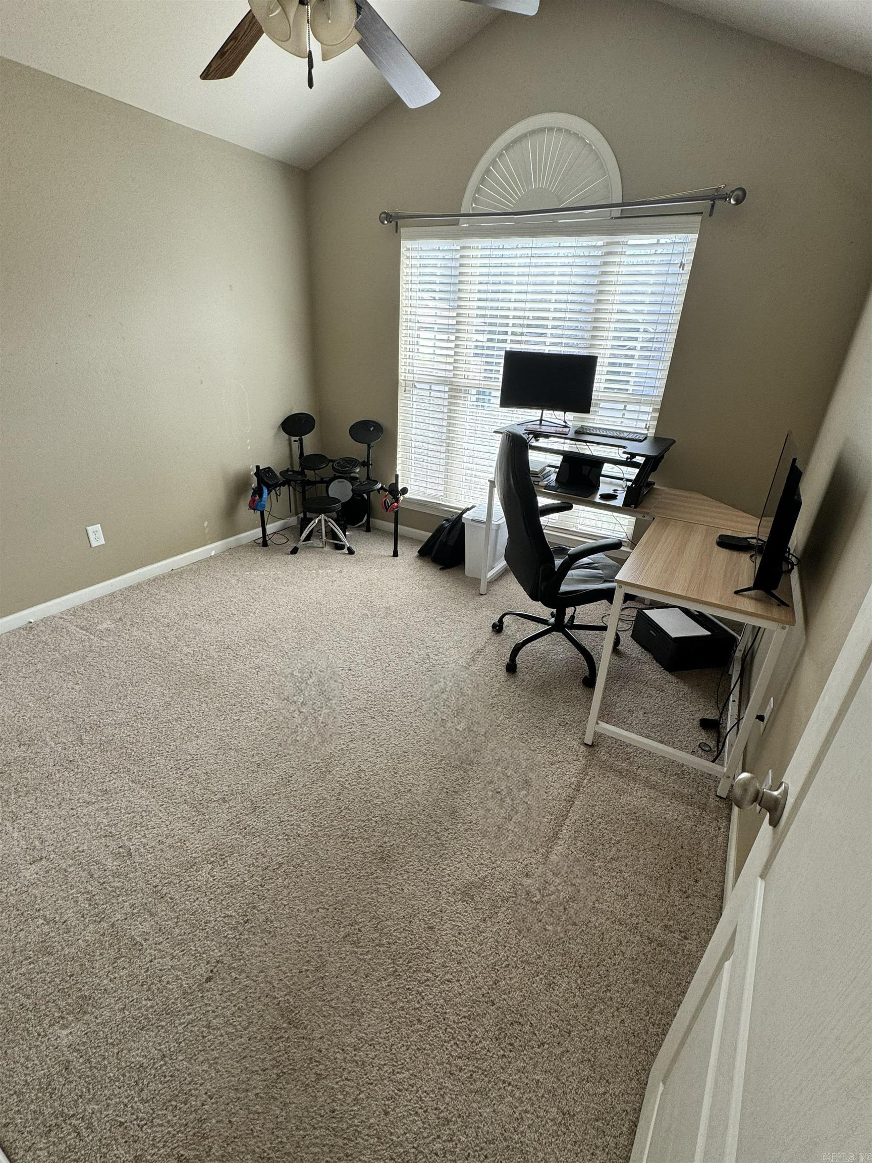 MADISON VILLAGE - Residential