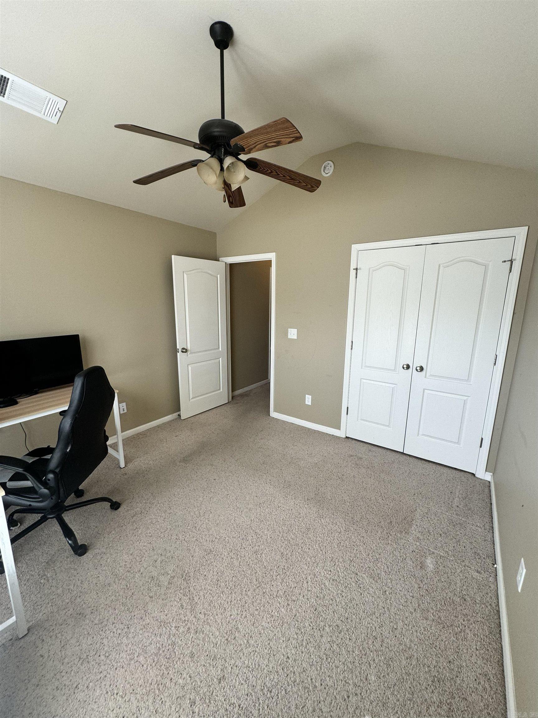 MADISON VILLAGE - Residential