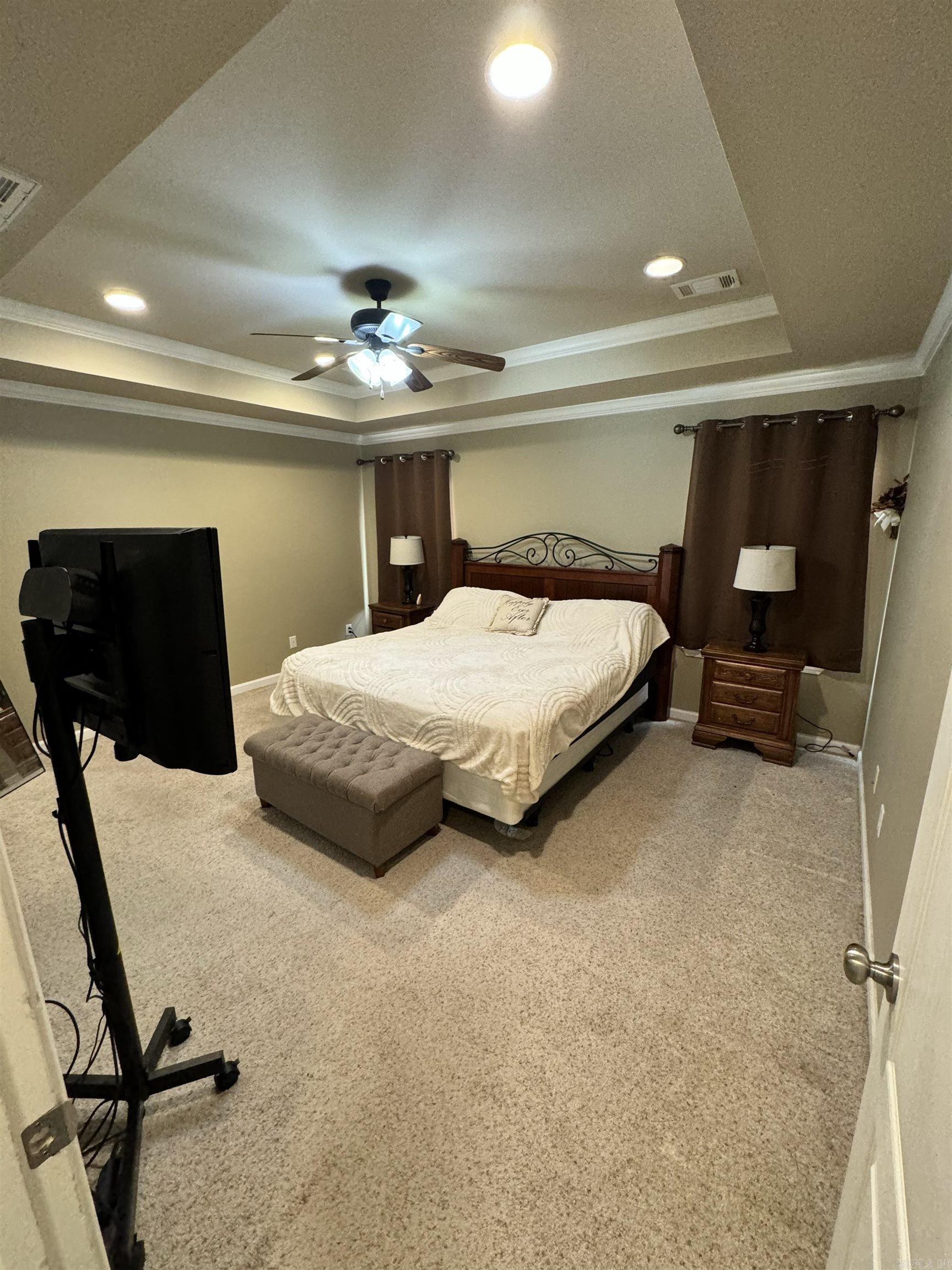 MADISON VILLAGE - Residential