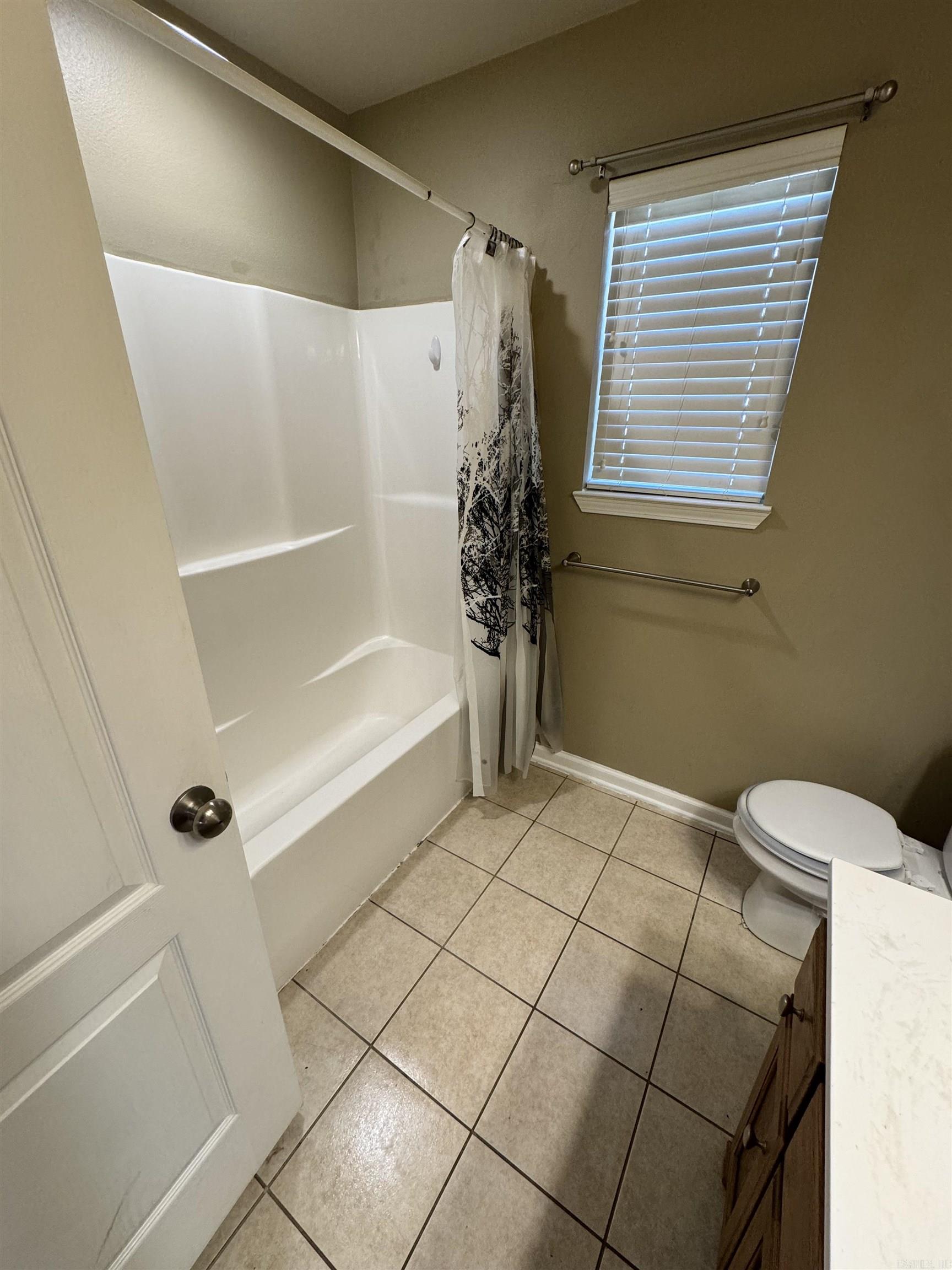 MADISON VILLAGE - Residential