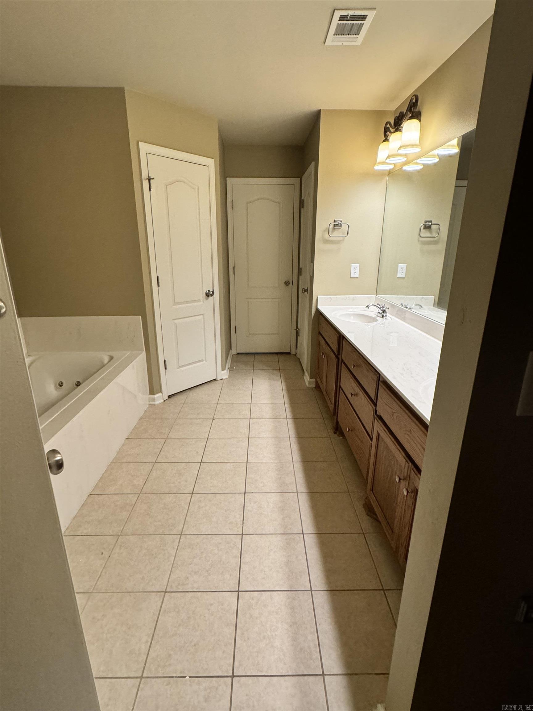 MADISON VILLAGE - Residential