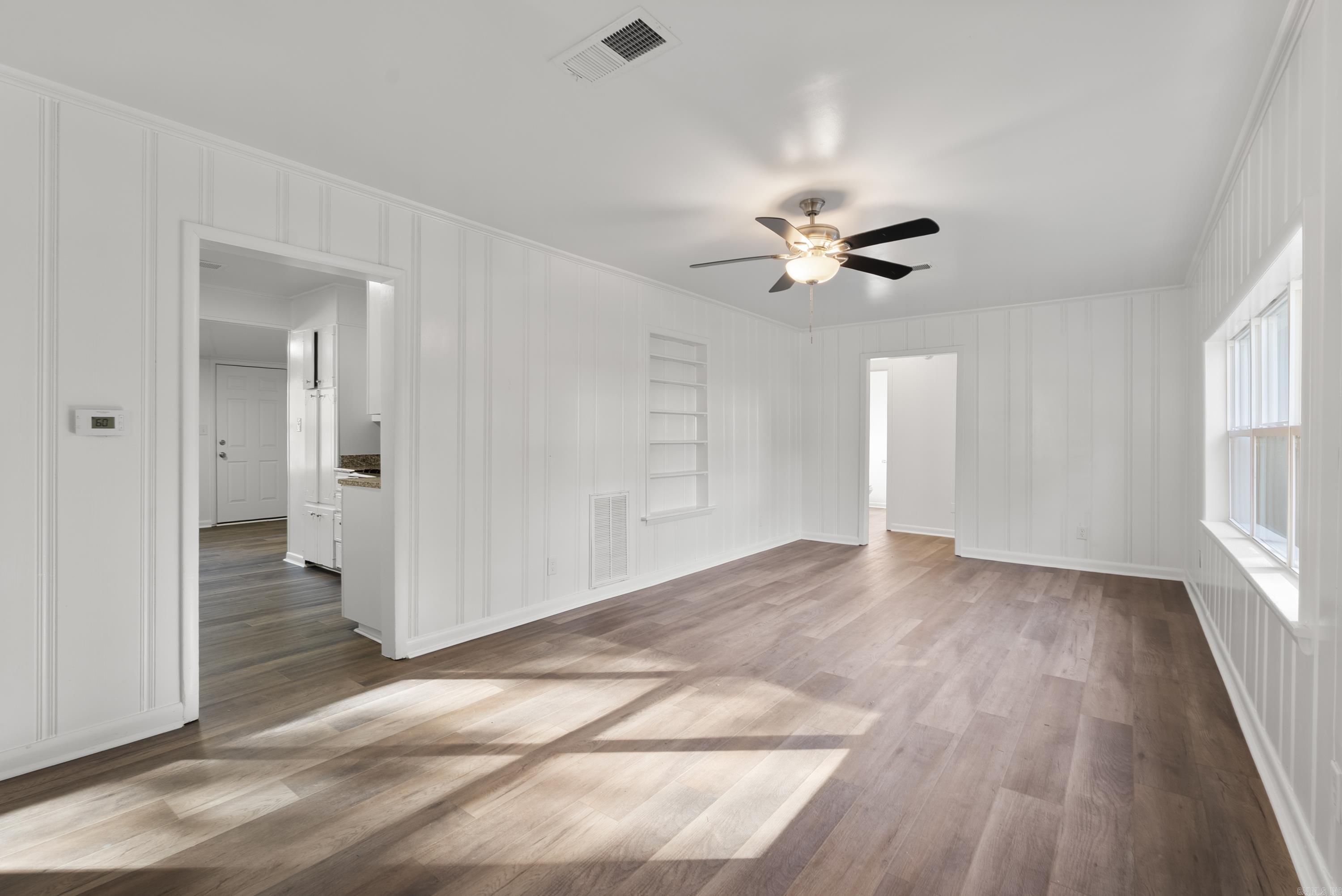 COLLEGE OAK ADDN - Residential