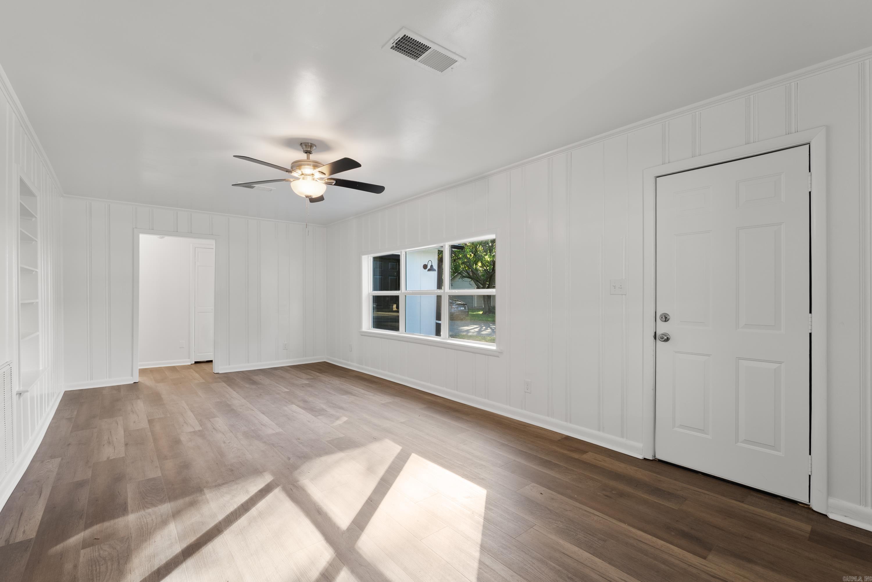 COLLEGE OAK ADDN - Residential