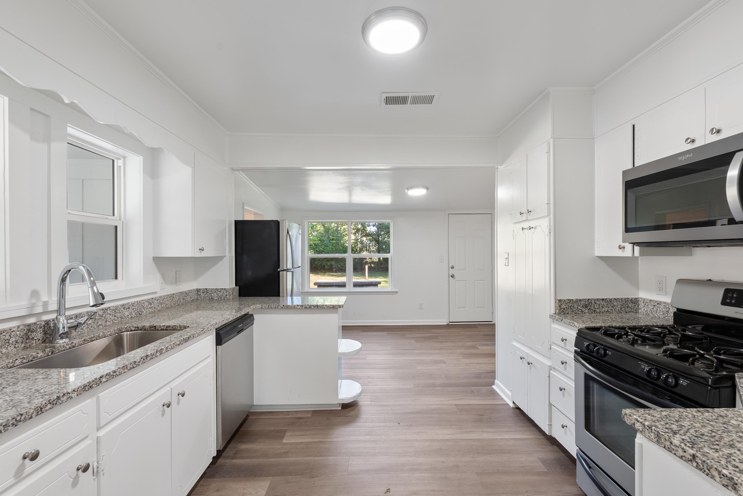 COLLEGE OAK ADDN - Residential