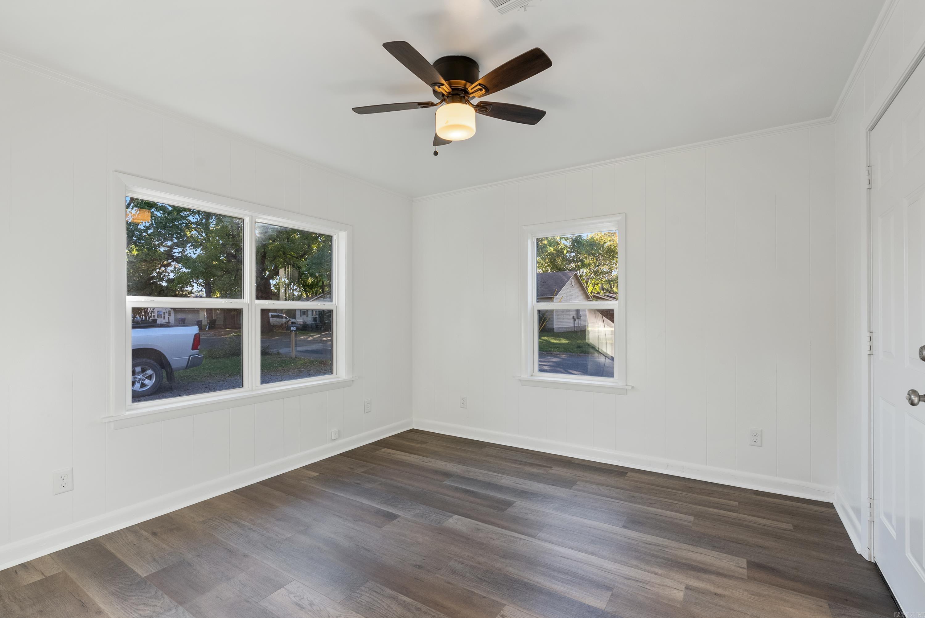 COLLEGE OAK ADDN - Residential