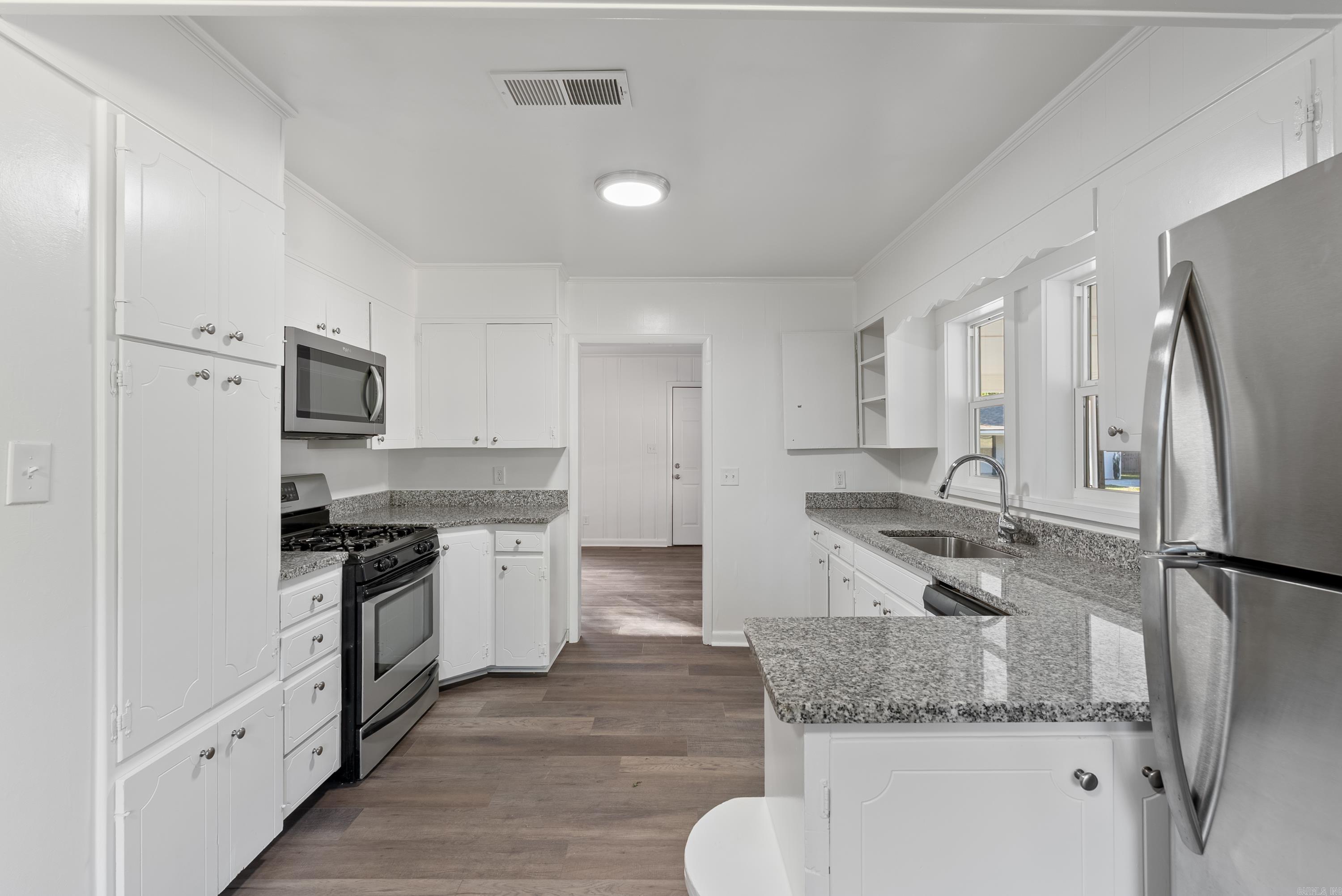 COLLEGE OAK ADDN - Residential