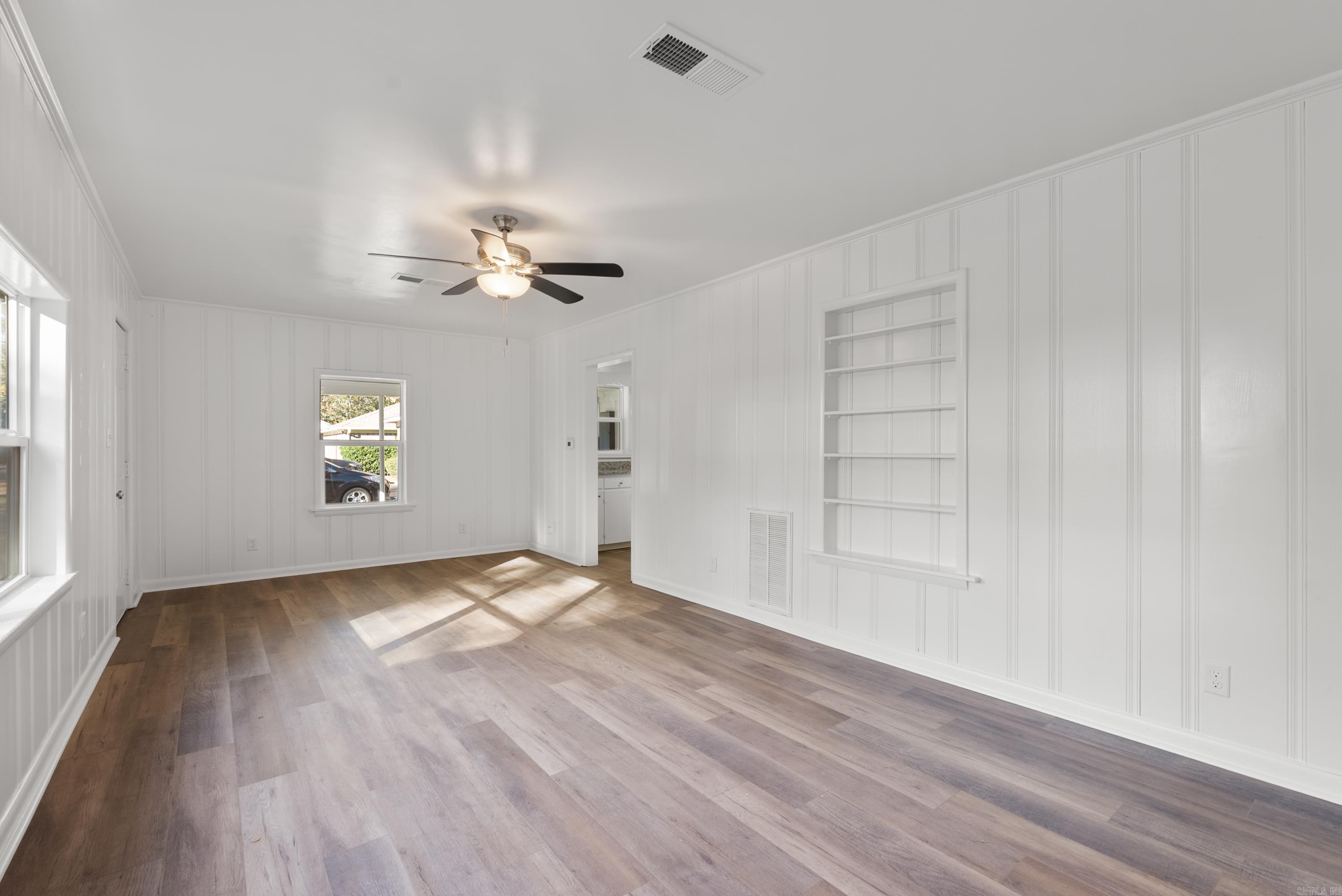 COLLEGE OAK ADDN - Residential