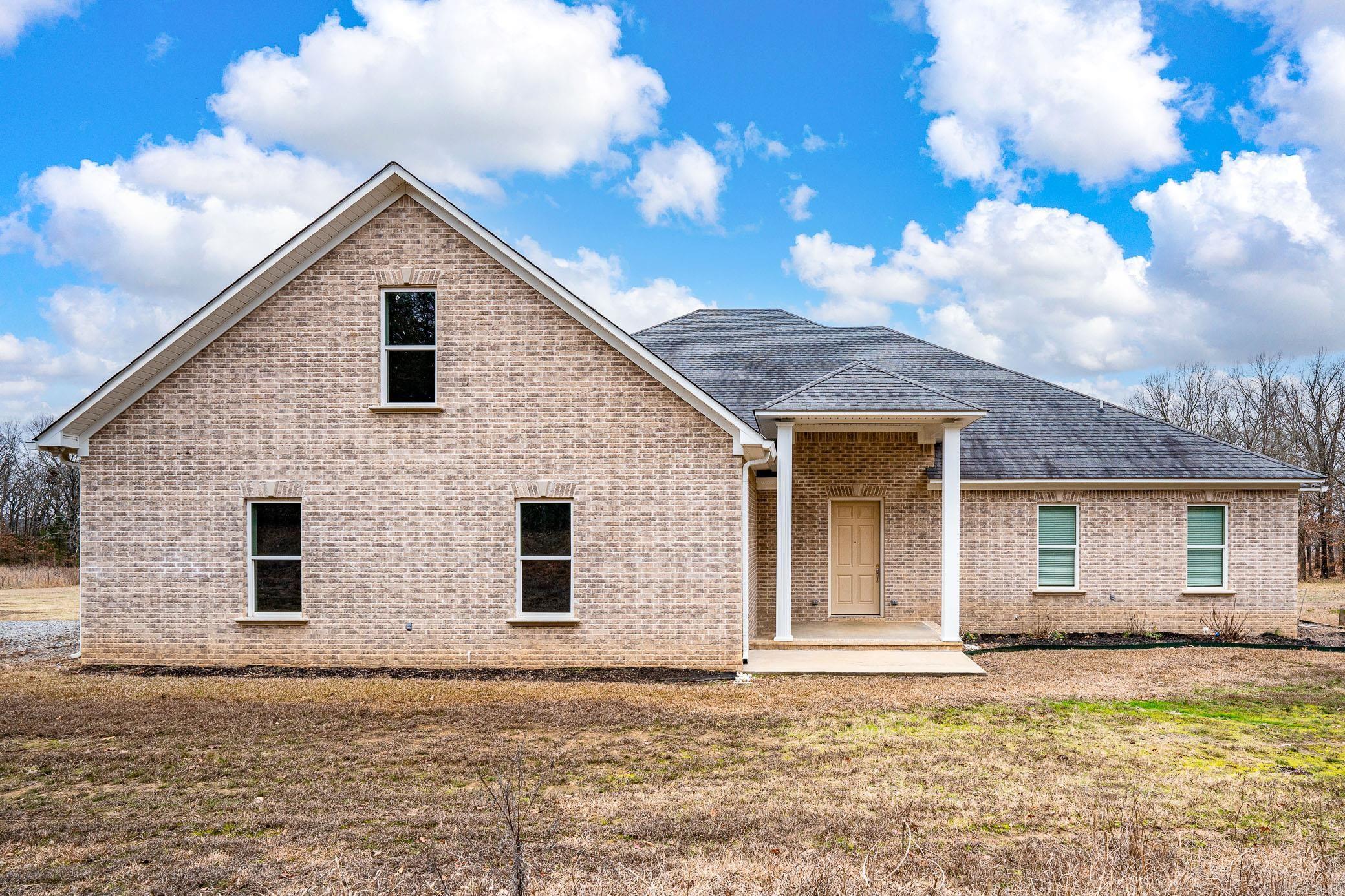 THIS AMAZING HOMES SITS ON 6.50 ACRES WITH PRIVACY. 4 BEDROOMS, 3.5 BATHS. TWO BEDROOMS SHARE A JACK-N-JILL BATH. PRIMARY BEDROOM HAS A LARGE CLOSEST WITH SHELVES, AND ADJUSTABLE CLOTHES RACKS. HUGE CUSTOM SHOWER AND A JETTED TUB. LAUNDRY HAS STORAGE AND SINK. THE VAST ENTRY HAS A VIEW OF THE REAR ACREAGE. LARGE GREAT ROOM WITH HEATED FLOORS. PAINTED CABINETS IN KITCHEN WITH BEAUTIFUL GRANTITE COUNTERTOPS 5 BURNER GAS COOKTOP WALL OVEN. SAFE ROOM IN THE GARAGE, BONUS ROOM ABOVE THE GARAGE WITH A SPLIT UNIT FOR HEAT&AIR. PROPANE FOR FIREPLACE AND COOKTOP. VILONIA WATER. WIRED FOR SECURITY SYSTEM. NO DISCLOSURE **AGENTS SEE IMPORTANT REMARKS*