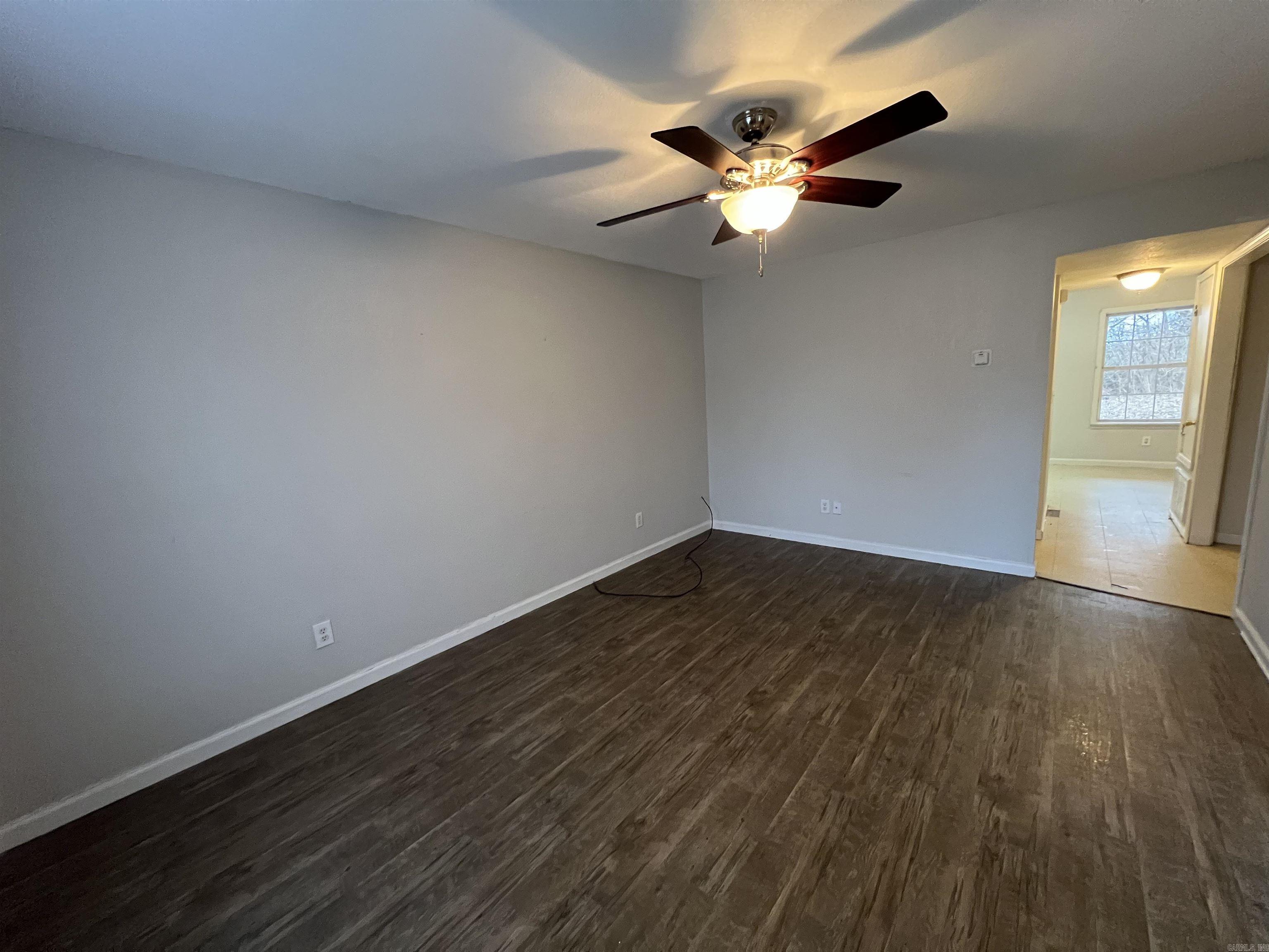 M&B PIGGOTT 2-20-8 - Residential Income