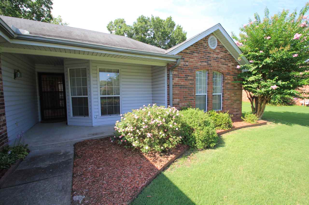 INDIAN MEADOWS - Residential