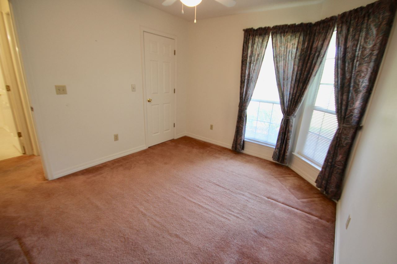 INDIAN MEADOWS - Residential