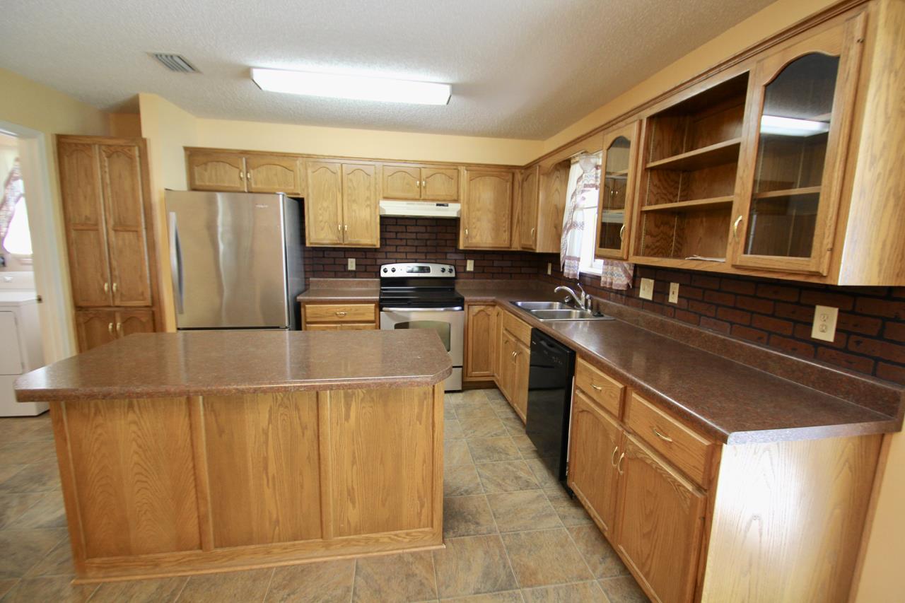 INDIAN MEADOWS - Residential