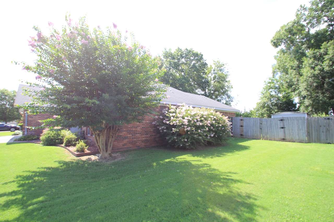 INDIAN MEADOWS - Residential