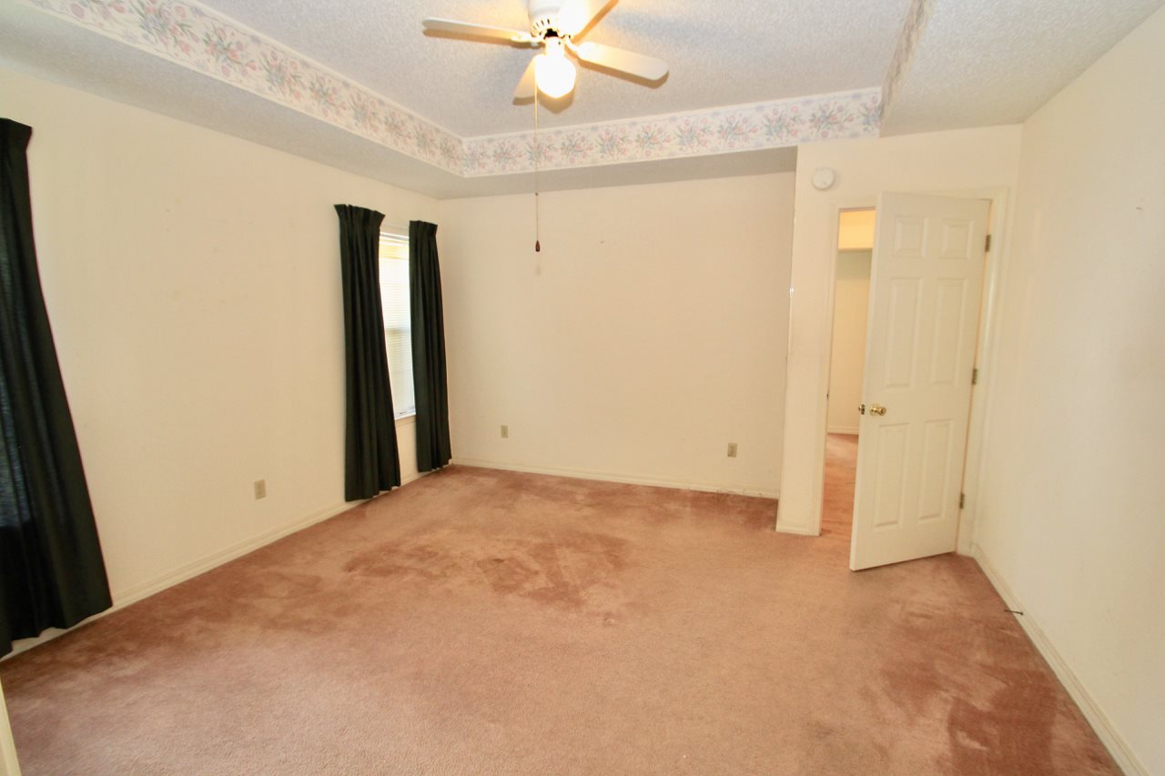 INDIAN MEADOWS - Residential