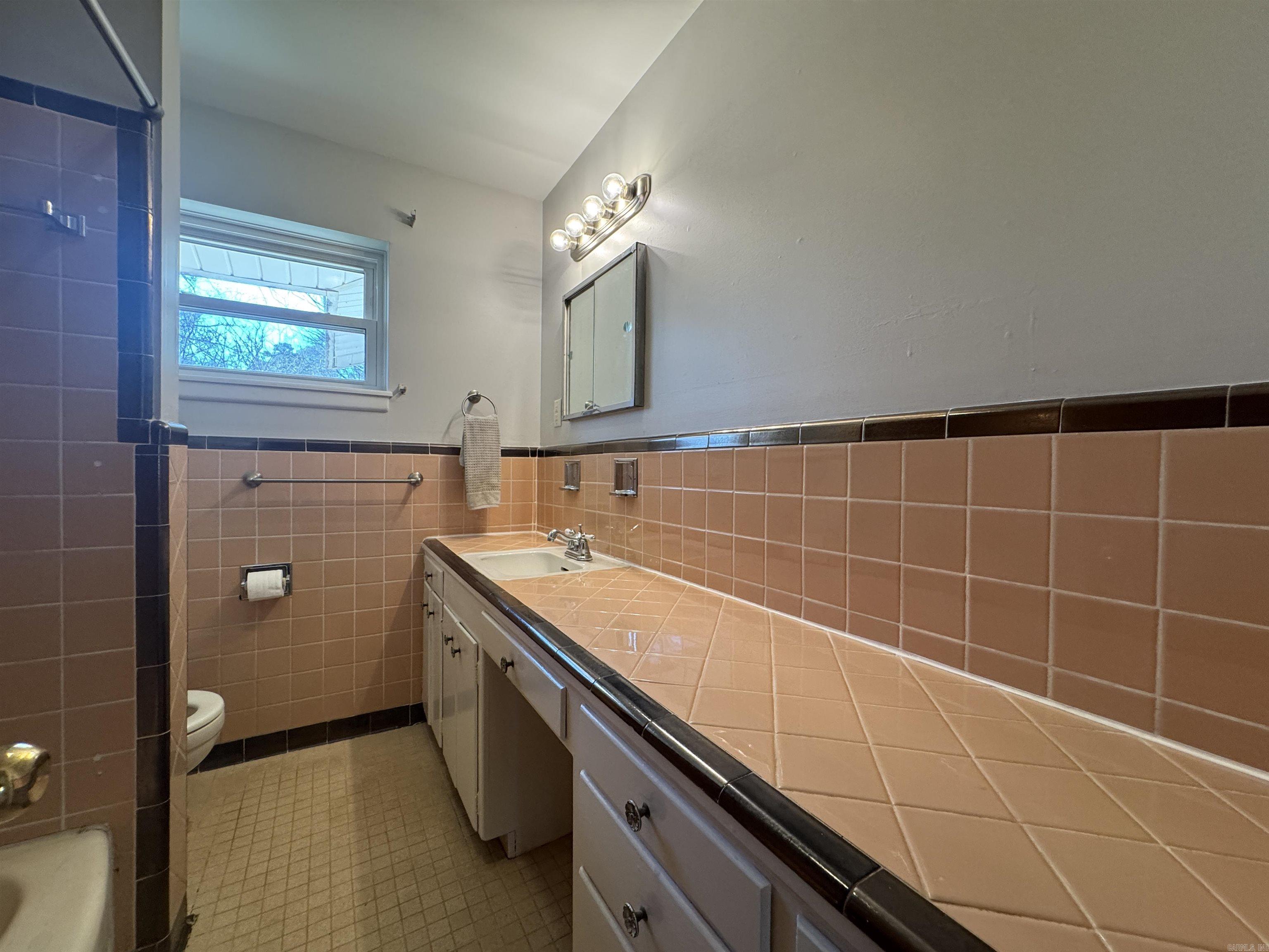 BROADMOOR ADDN - Residential