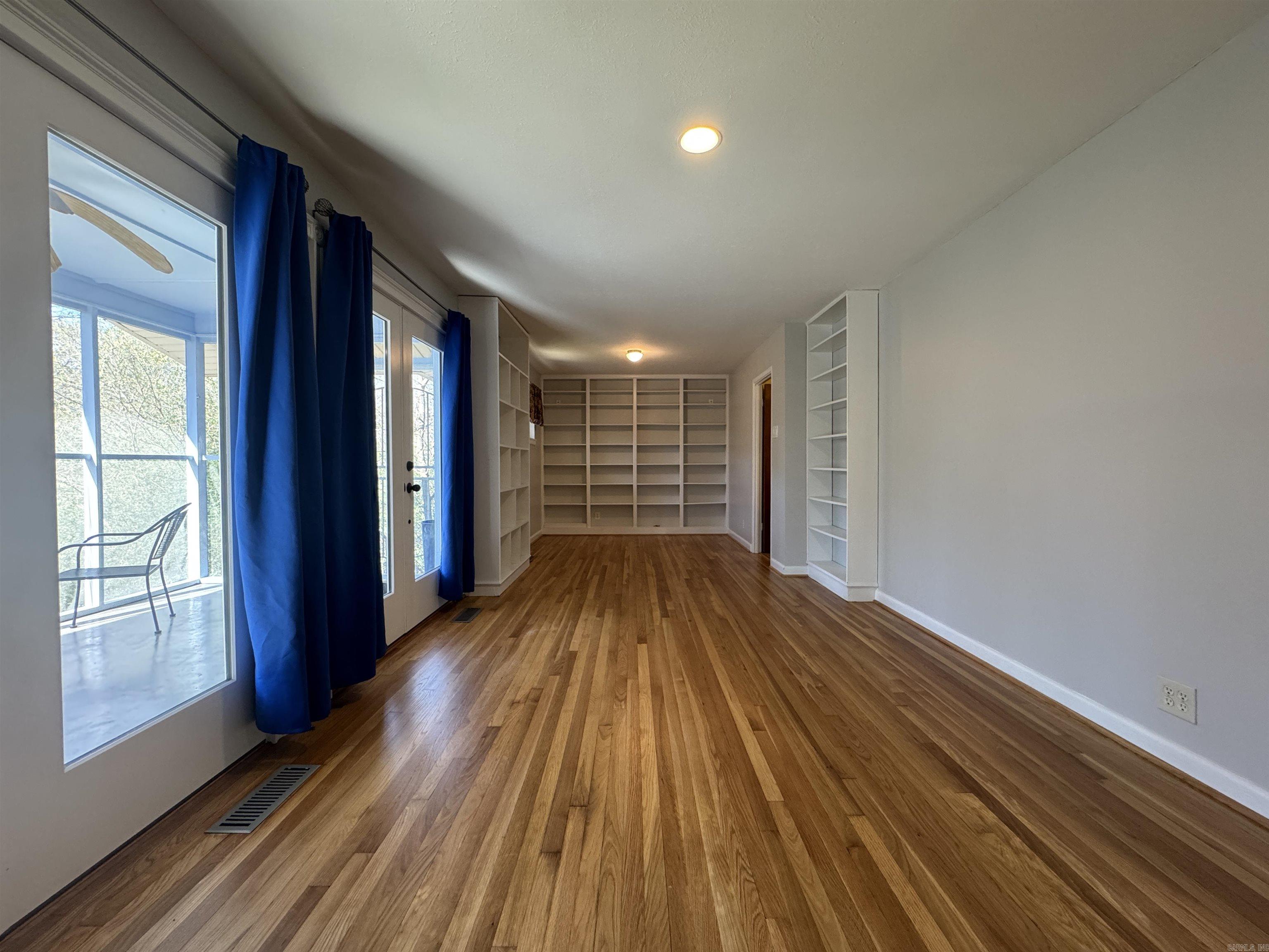 BROADMOOR ADDN - Residential