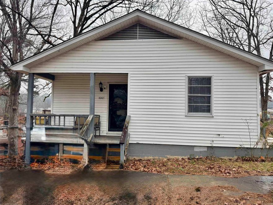 Opportunity is knocking! This charming 3-bedroom, 1-bath home offers just over 876 sq ft of potential and is ready for its next owner to bring the vision. Whether you’re an investor, first-time buyer, or creative renovator, this property is a true blank canvas waiting to be transformed. Solid bones, great layout, and endless possibilities to customize, refresh, or reimagine. Investor alert! Add this one to your portfolio or turn it into your next flip or rental gem. With the right touch, this property can shine. Priced to move and won’t last long — opportunities like this don’t wait. Bring your vision and Make it yours today.