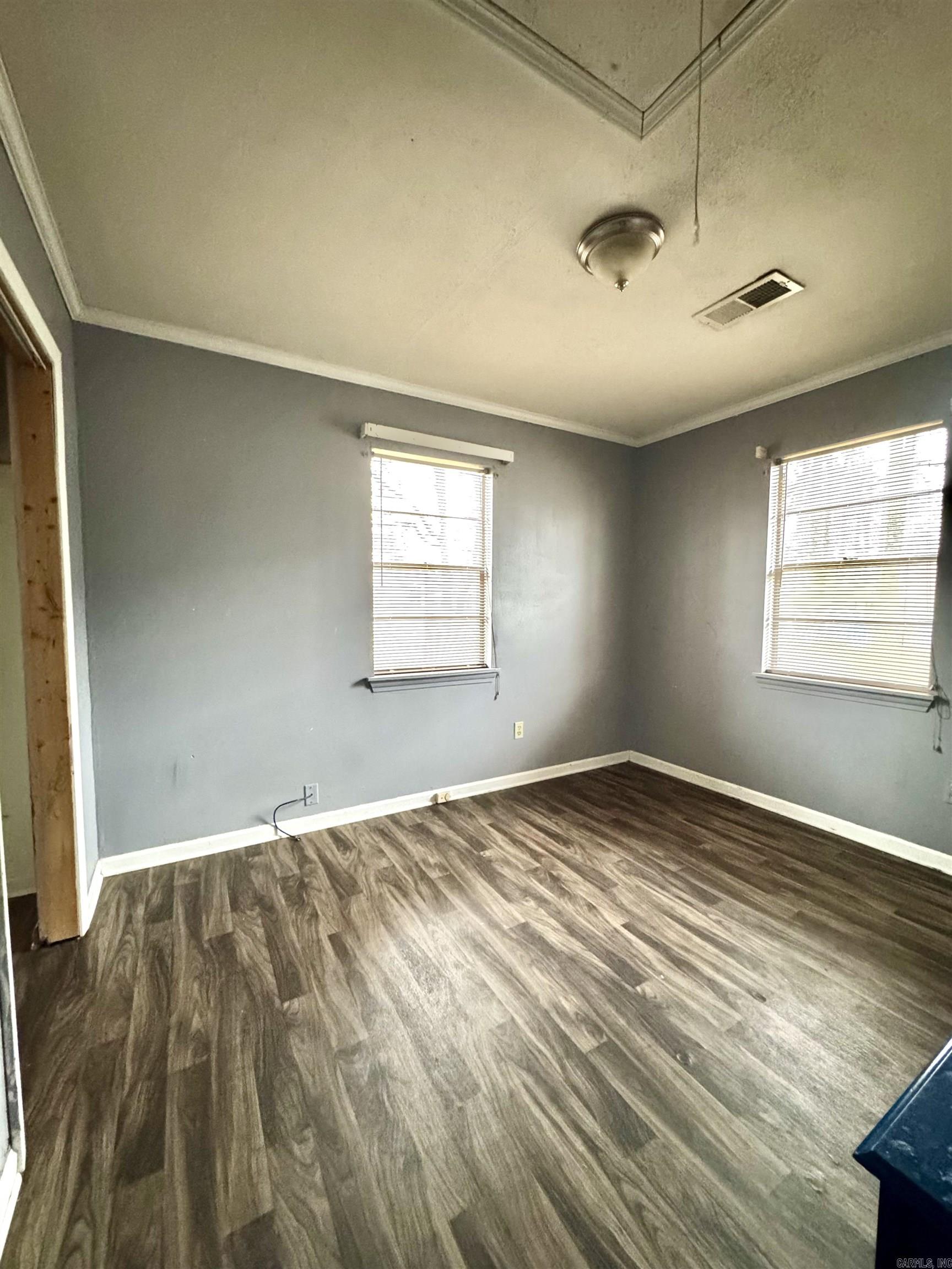 BARROW JOHN - Residential