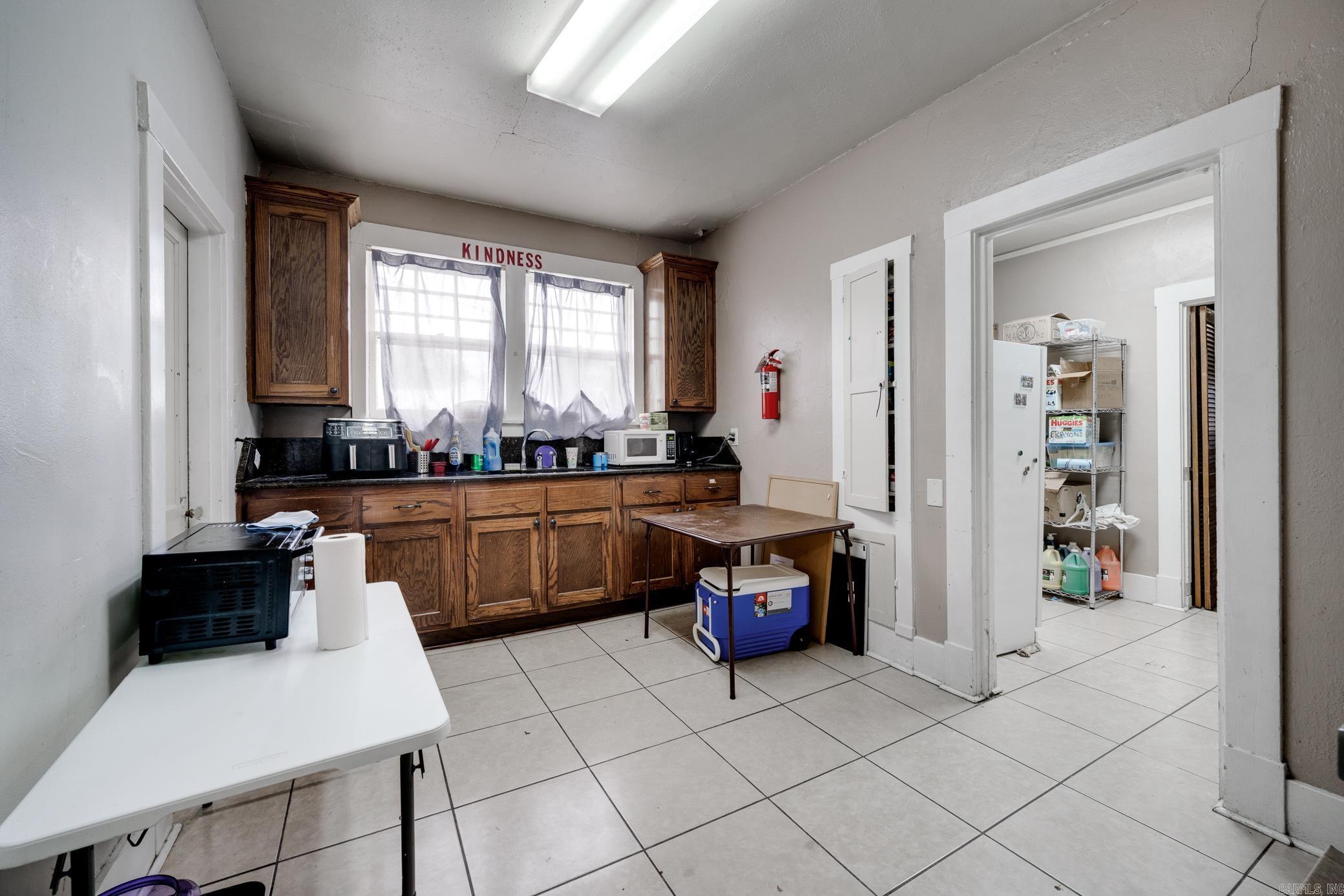 Donaghey - Commercial Sale
