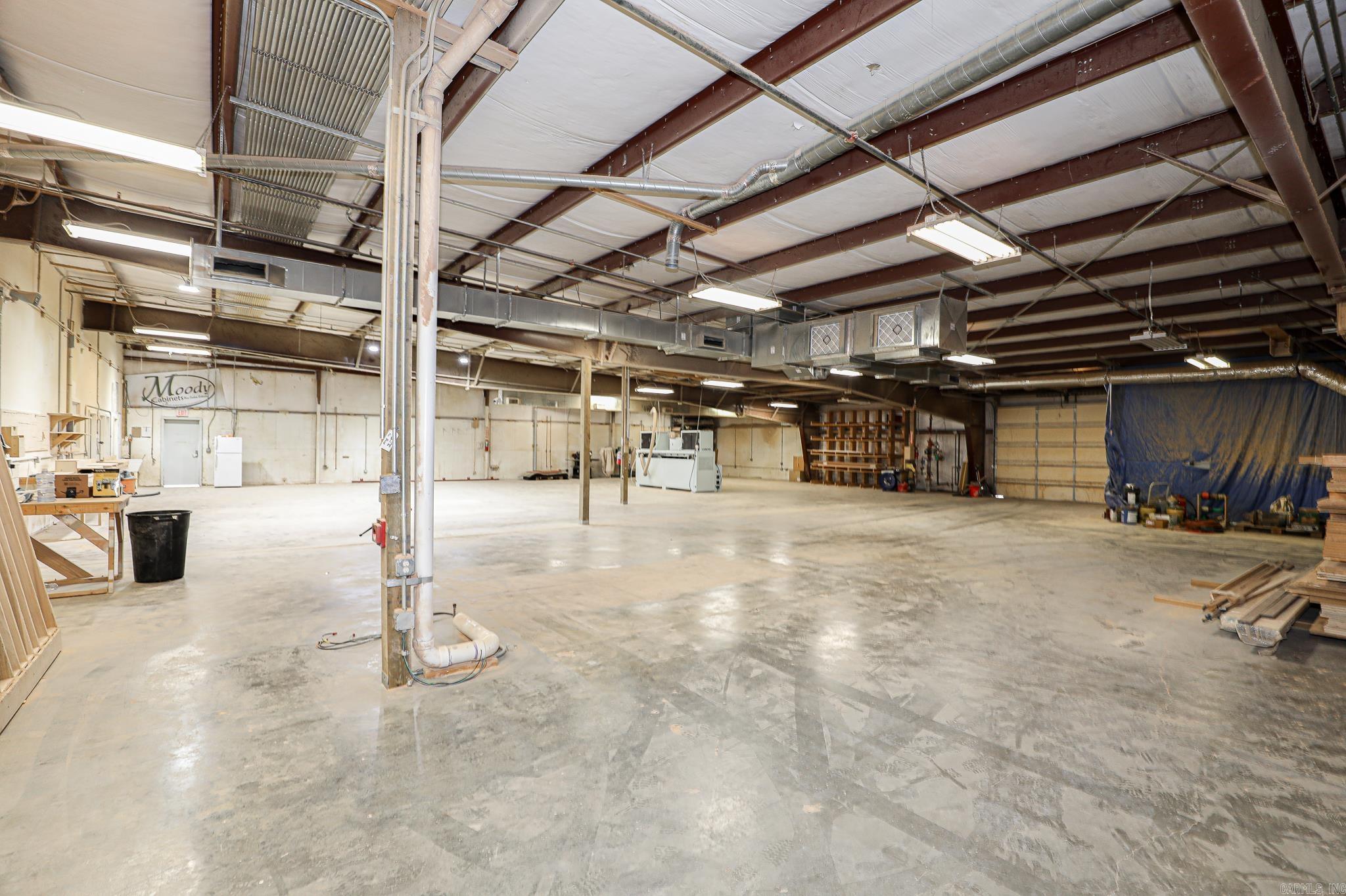 Metes & Bounds - Commercial Sale